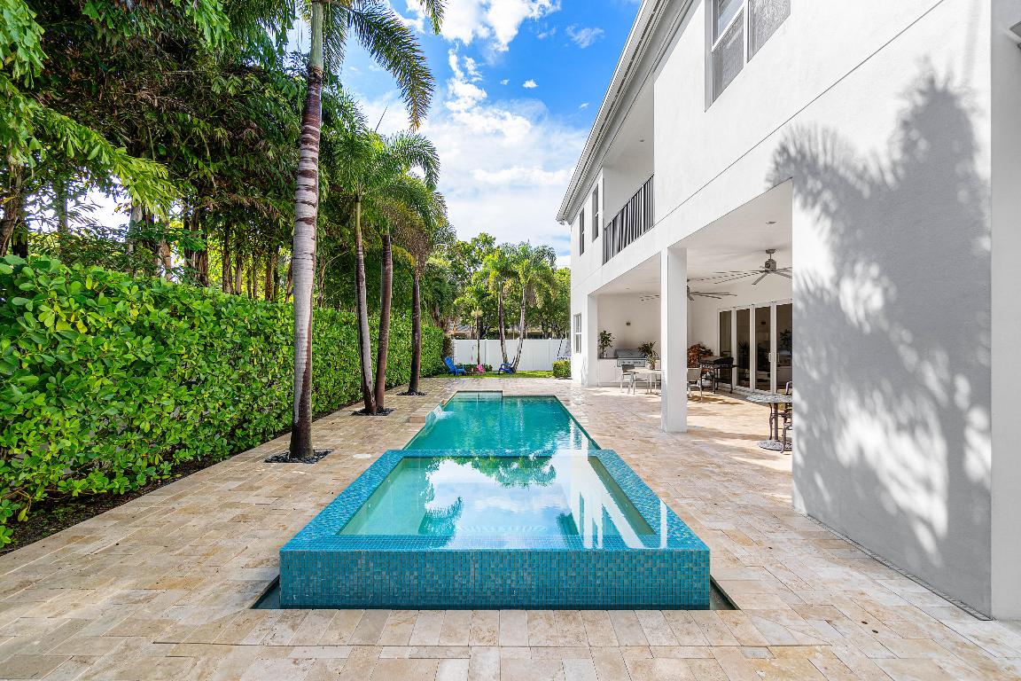200 NE 6th, Boca Raton FL 33432