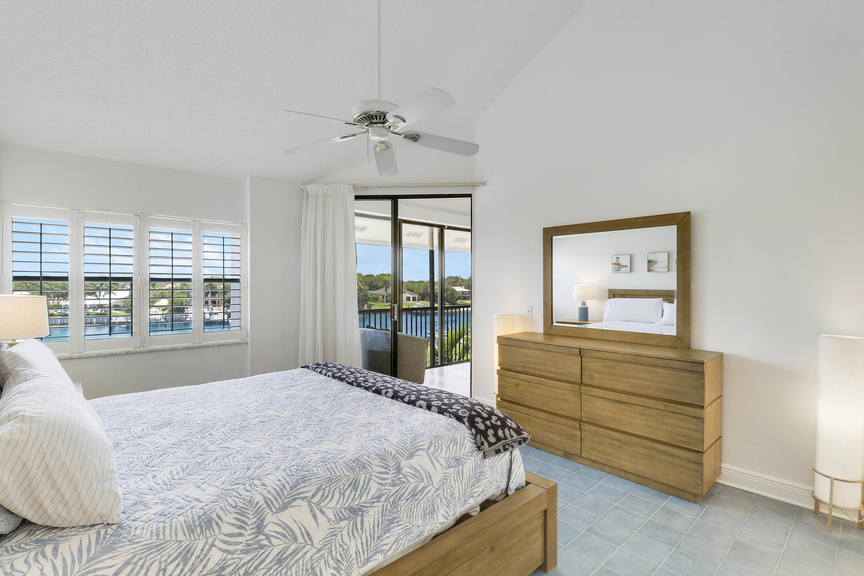 543 Bay Colony #Slip 8, Juno Beach FL 33408