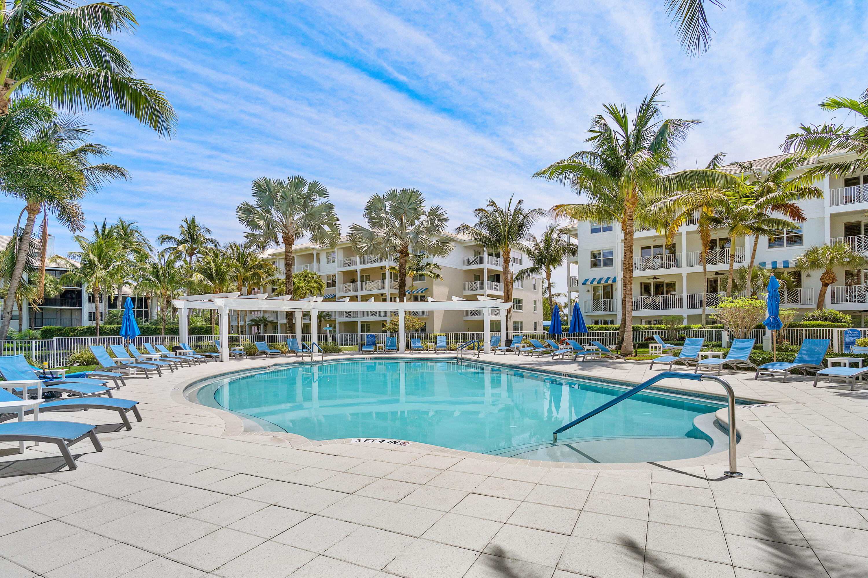 543 Bay Colony #Slip 8, Juno Beach FL 33408