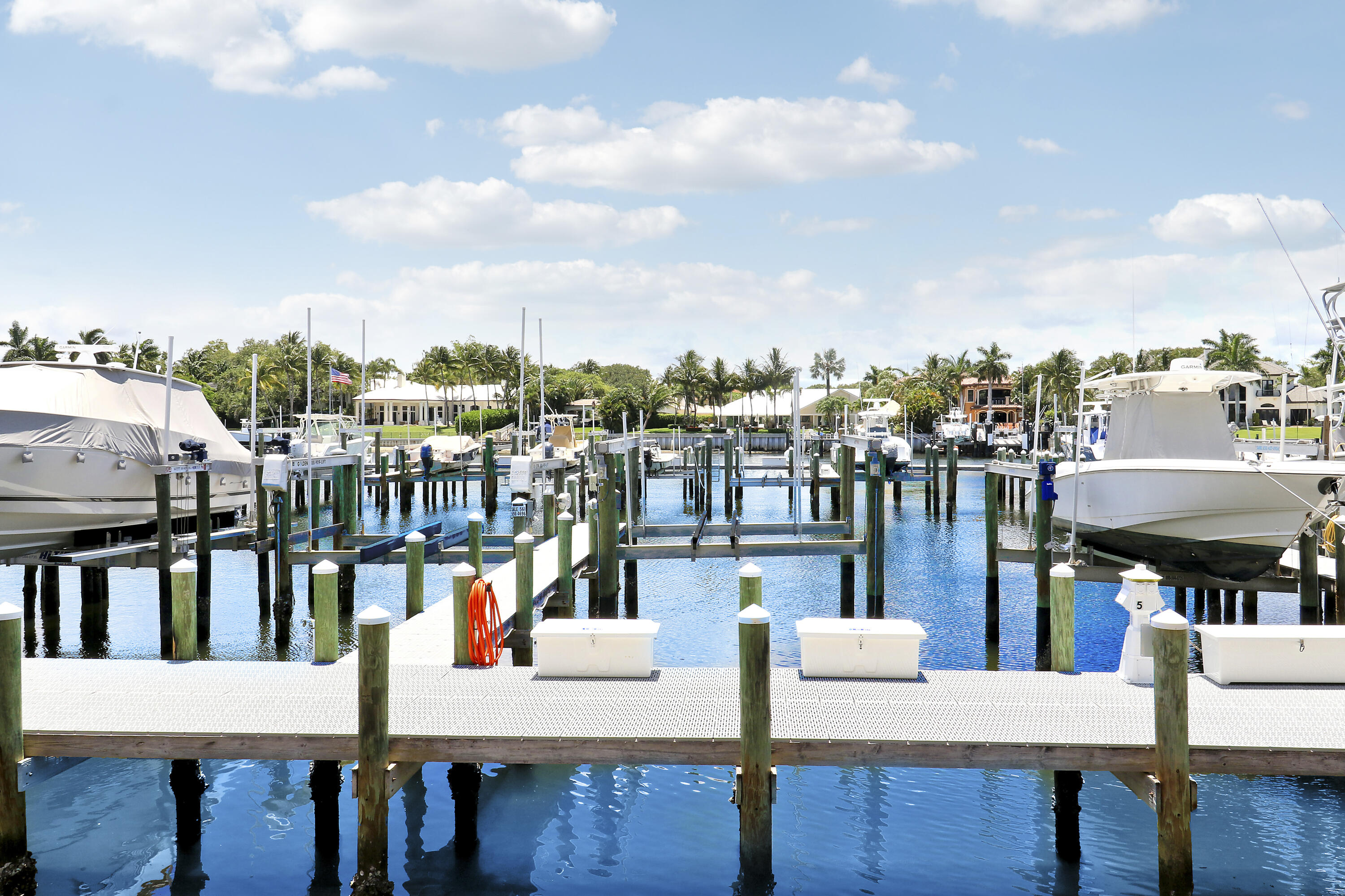 543 Bay Colony #Slip 8, Juno Beach FL 33408