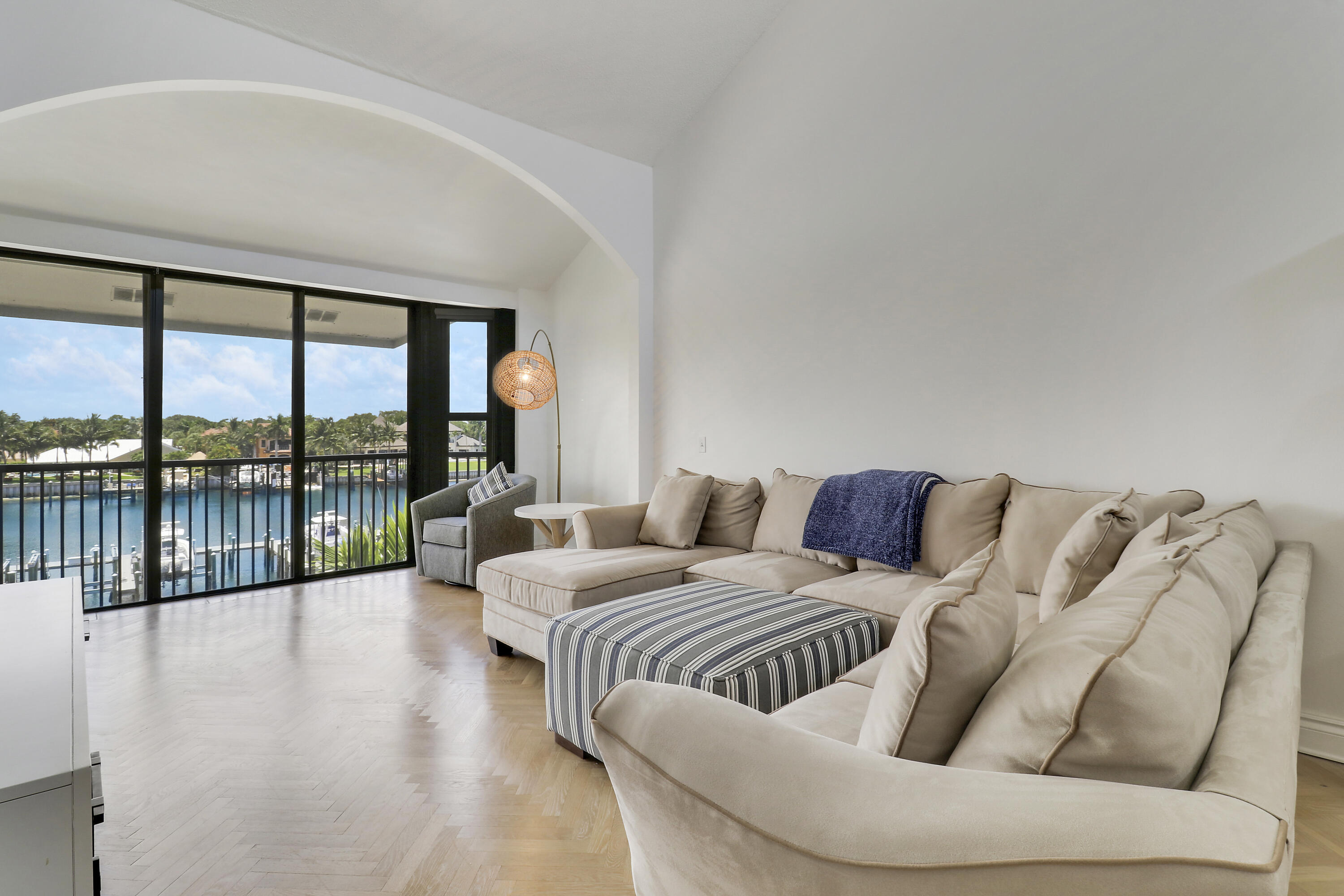 543 Bay Colony #Slip 8, Juno Beach FL 33408