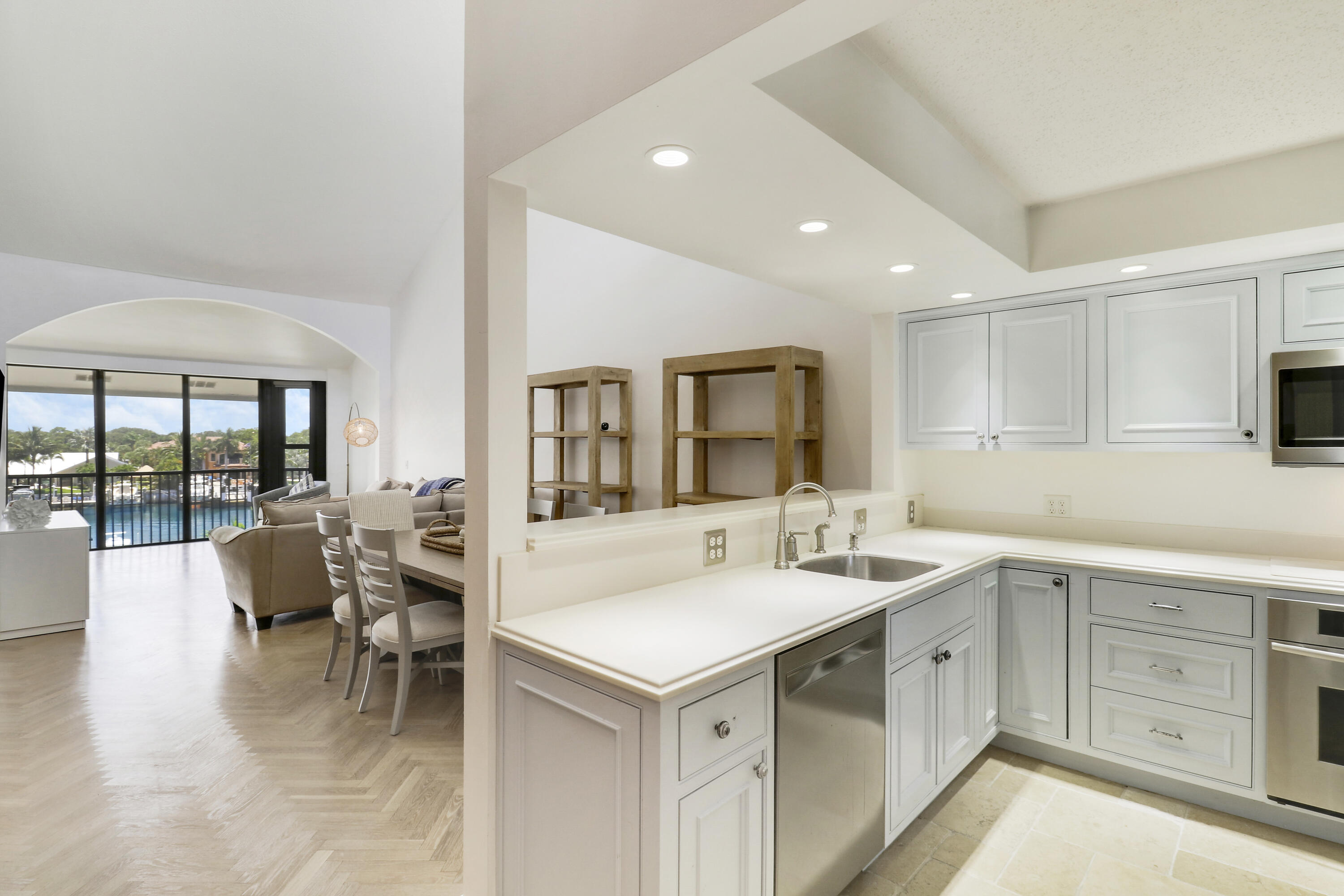 543 Bay Colony #Slip 8, Juno Beach FL 33408