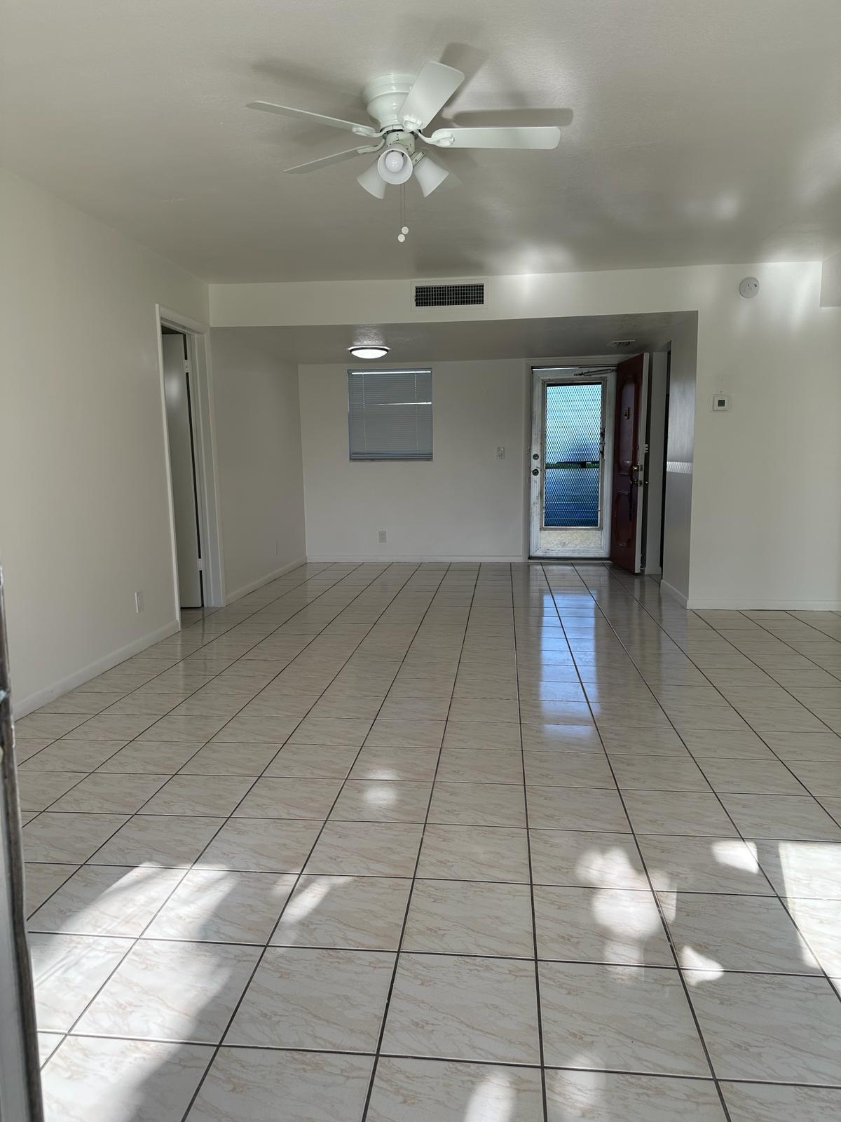 225 Bonnie #116, Palm Springs FL 33461