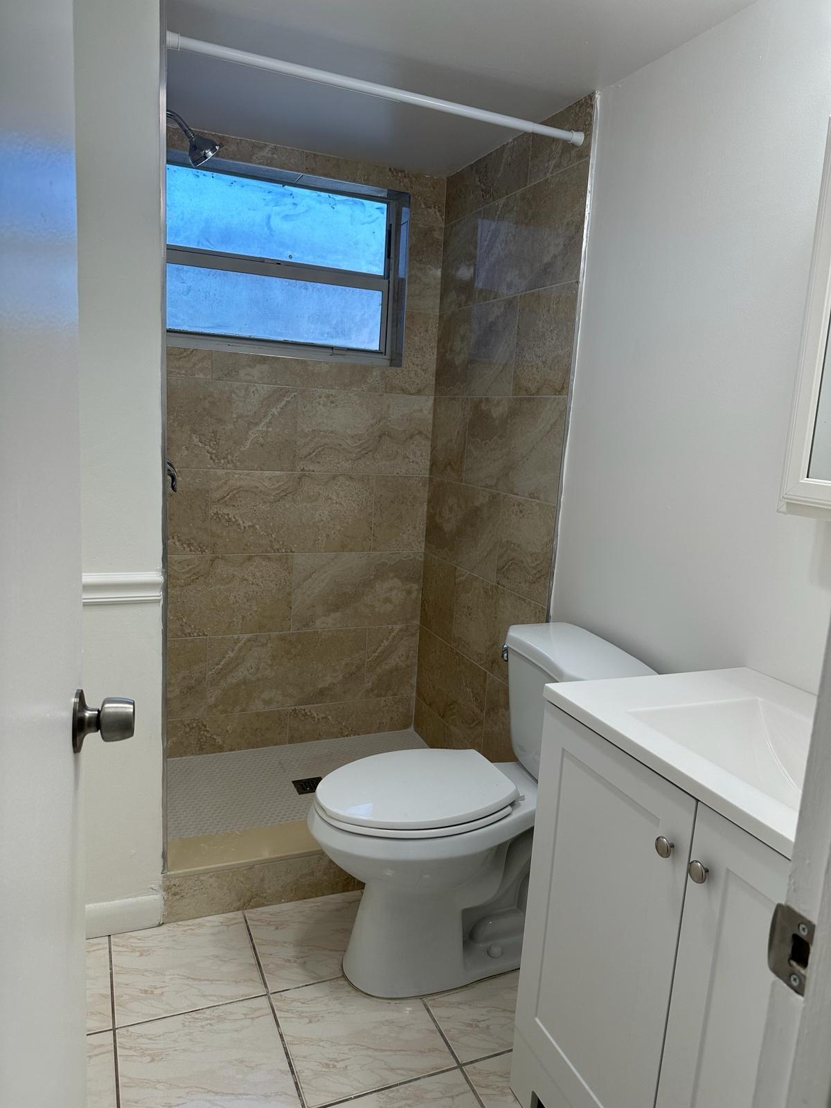 225 Bonnie #116, Palm Springs FL 33461