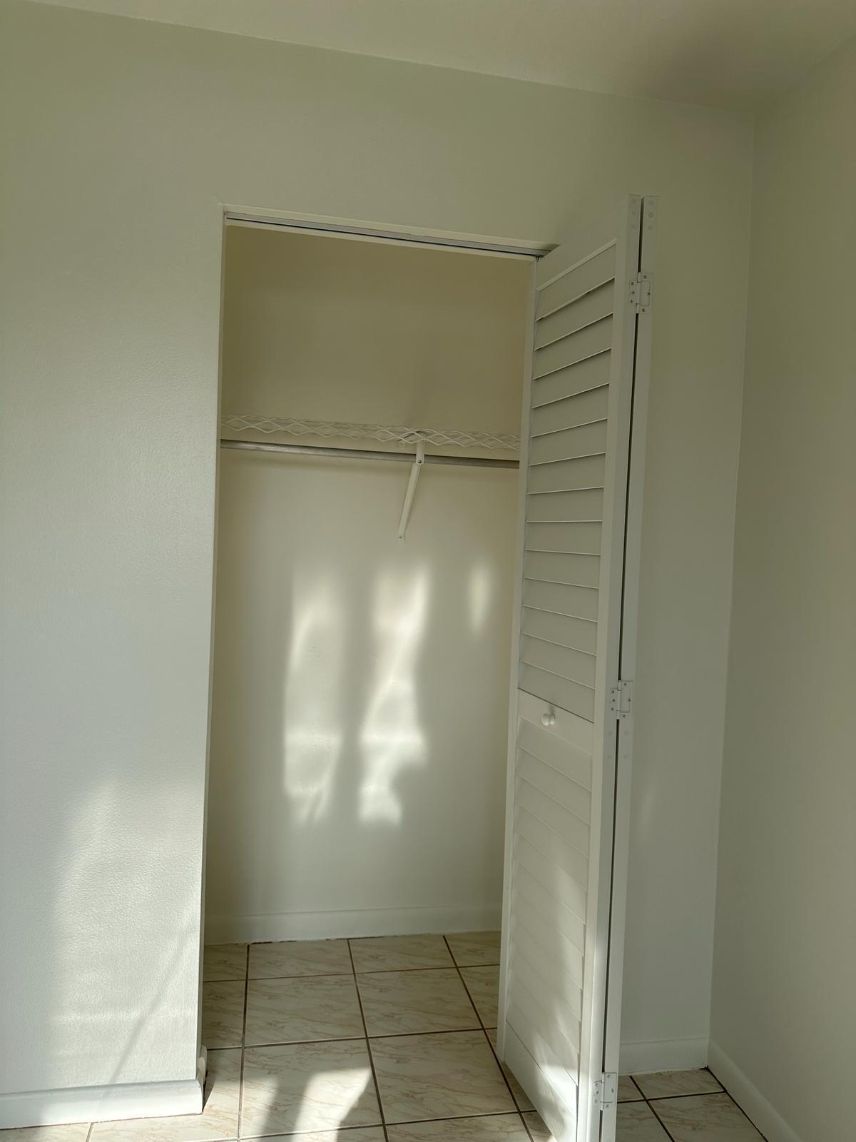 225 Bonnie #116, Palm Springs FL 33461