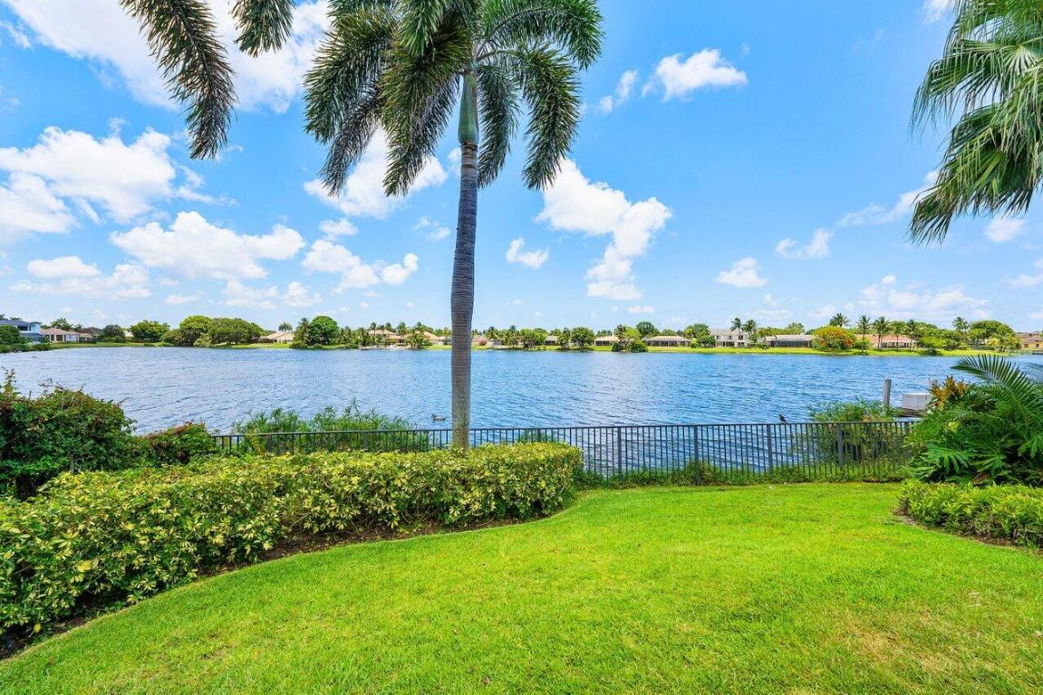 17582 Bocaire, Boca Raton FL 33487