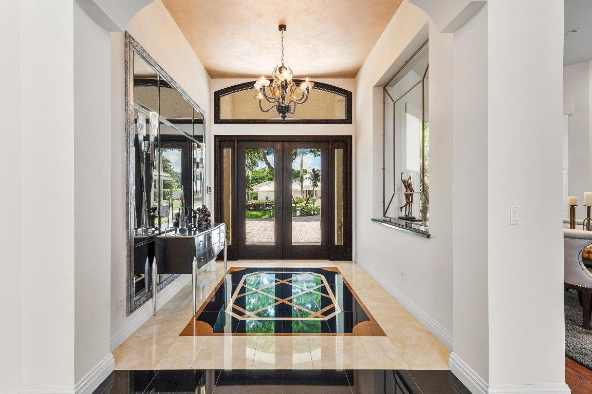 17582 Bocaire, Boca Raton FL 33487