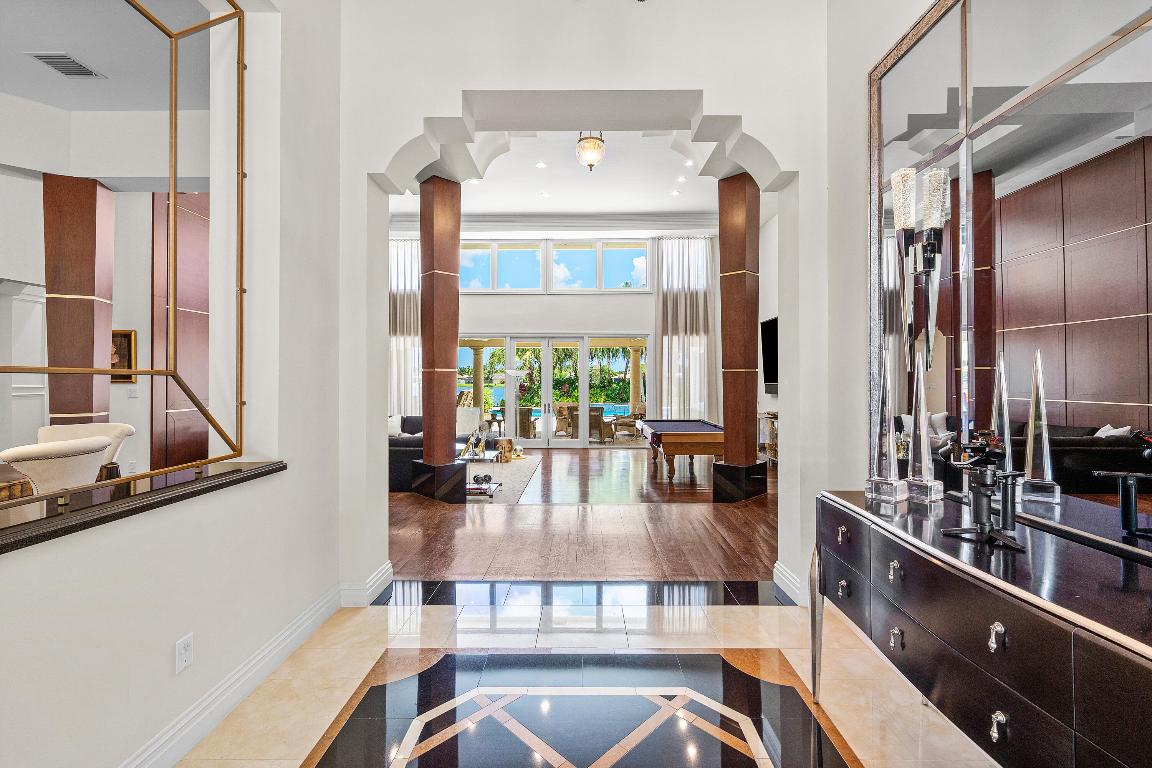 17582 Bocaire, Boca Raton FL 33487