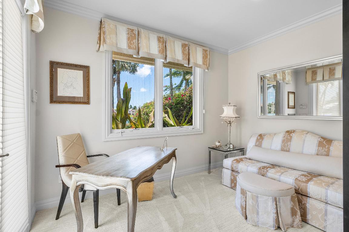 17582 Bocaire, Boca Raton FL 33487