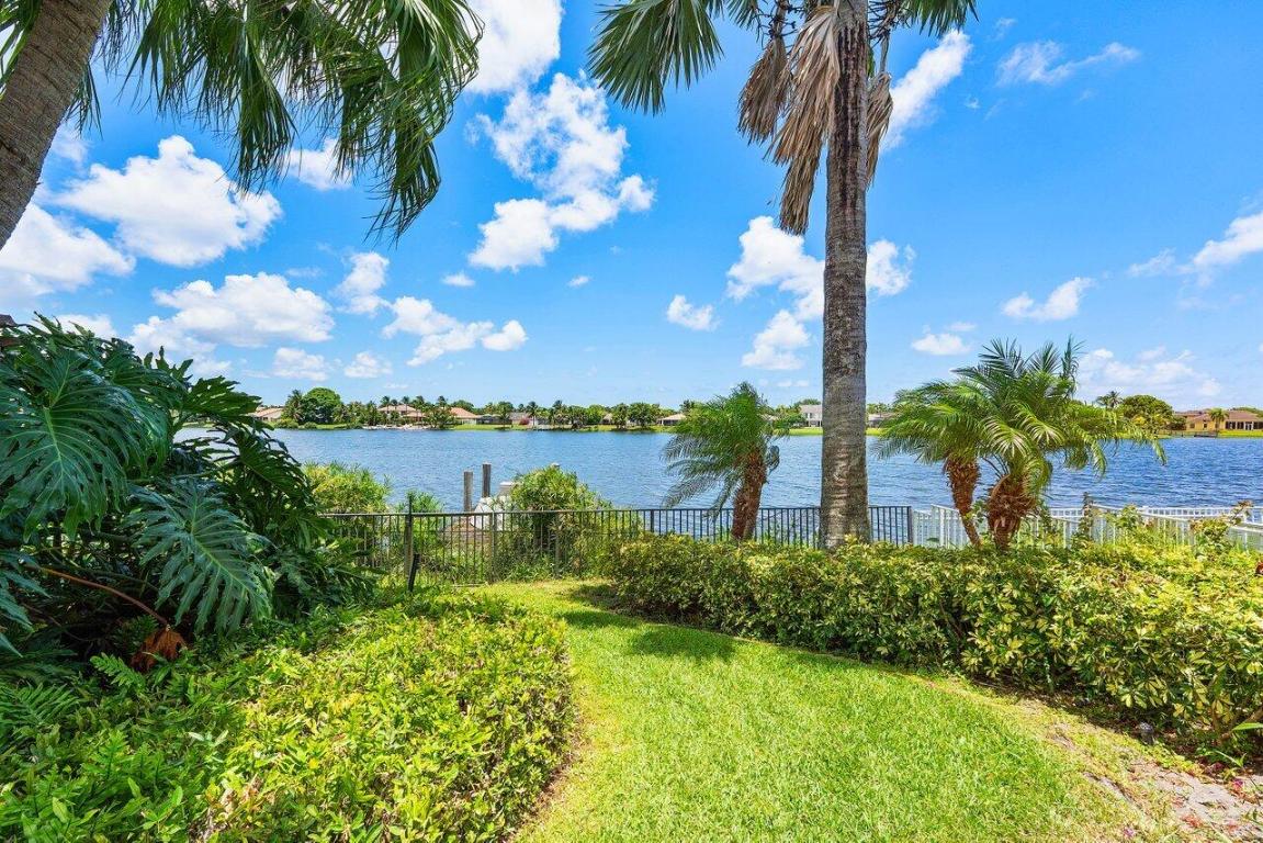 17582 Bocaire, Boca Raton FL 33487