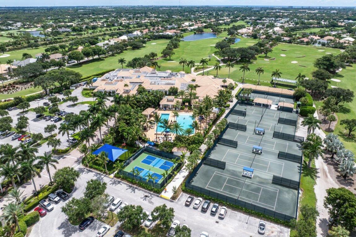 17582 Bocaire, Boca Raton FL 33487