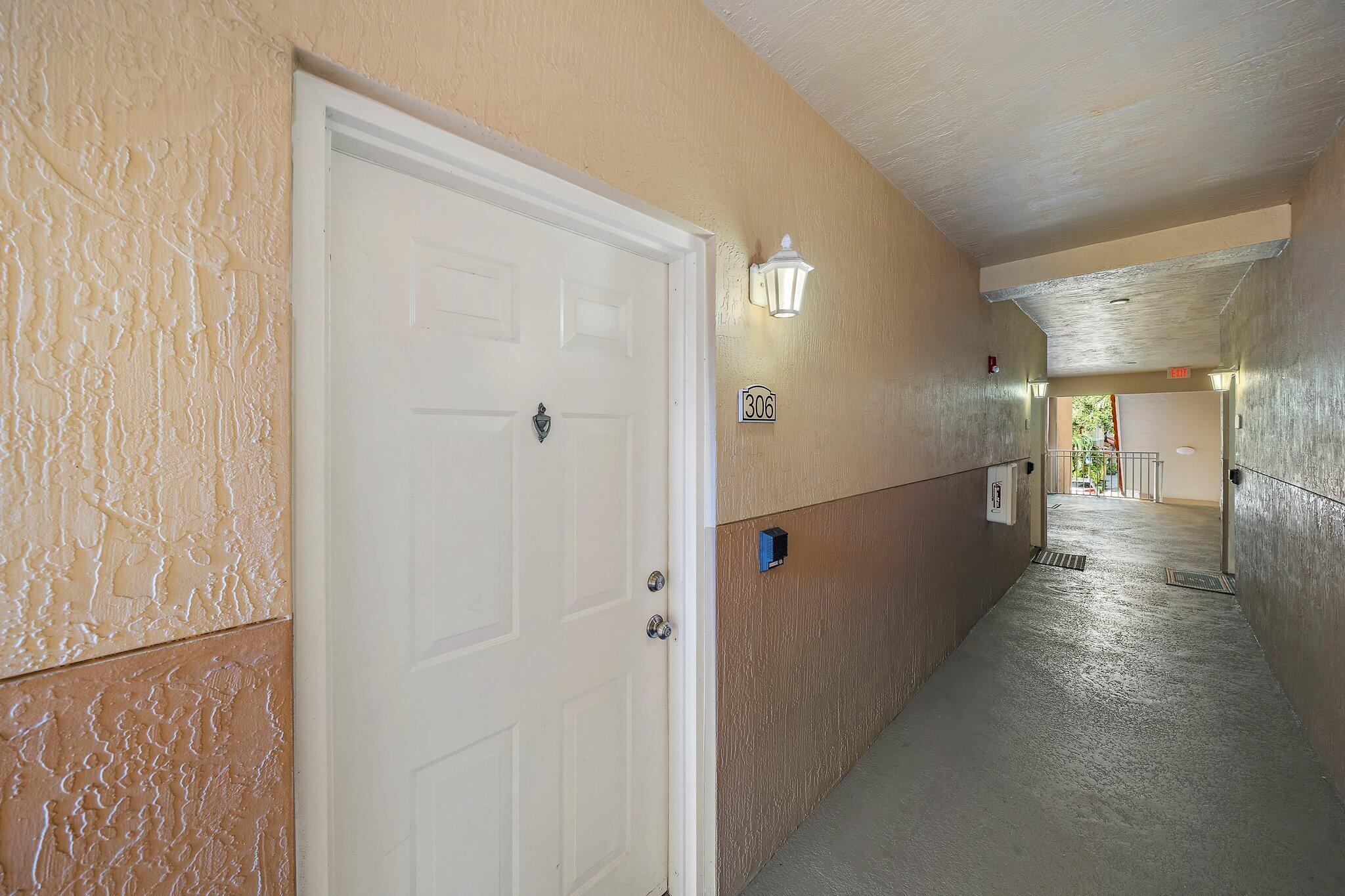 11011 Legacy 306 #306, Palm Beach Gardens FL 33410
