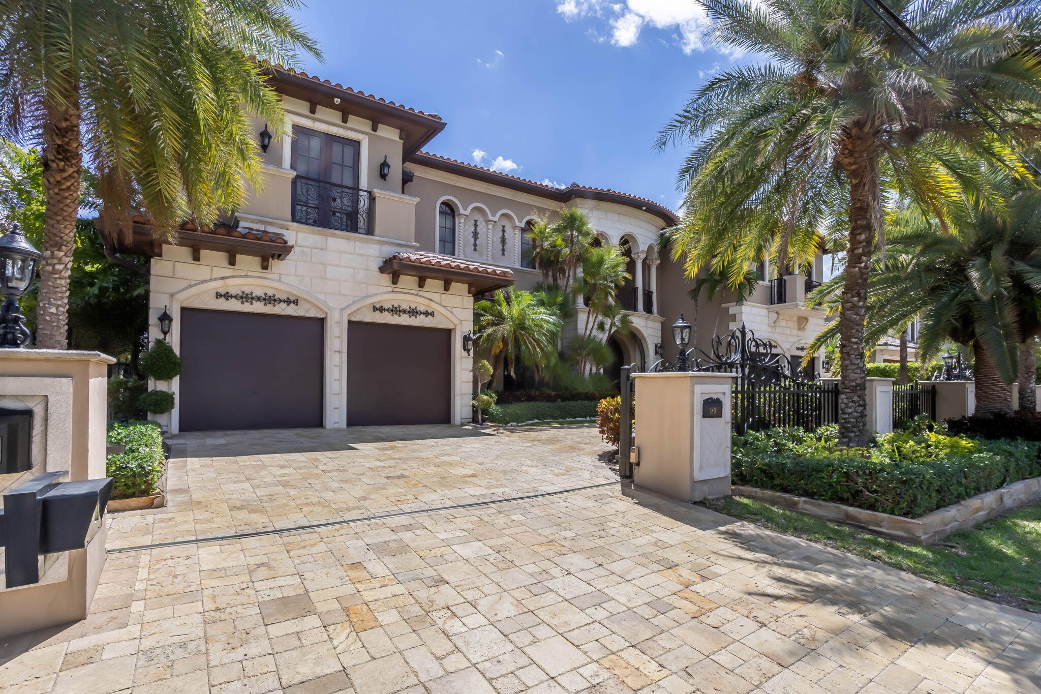 3870 NE 31st, Lighthouse Point FL 33064