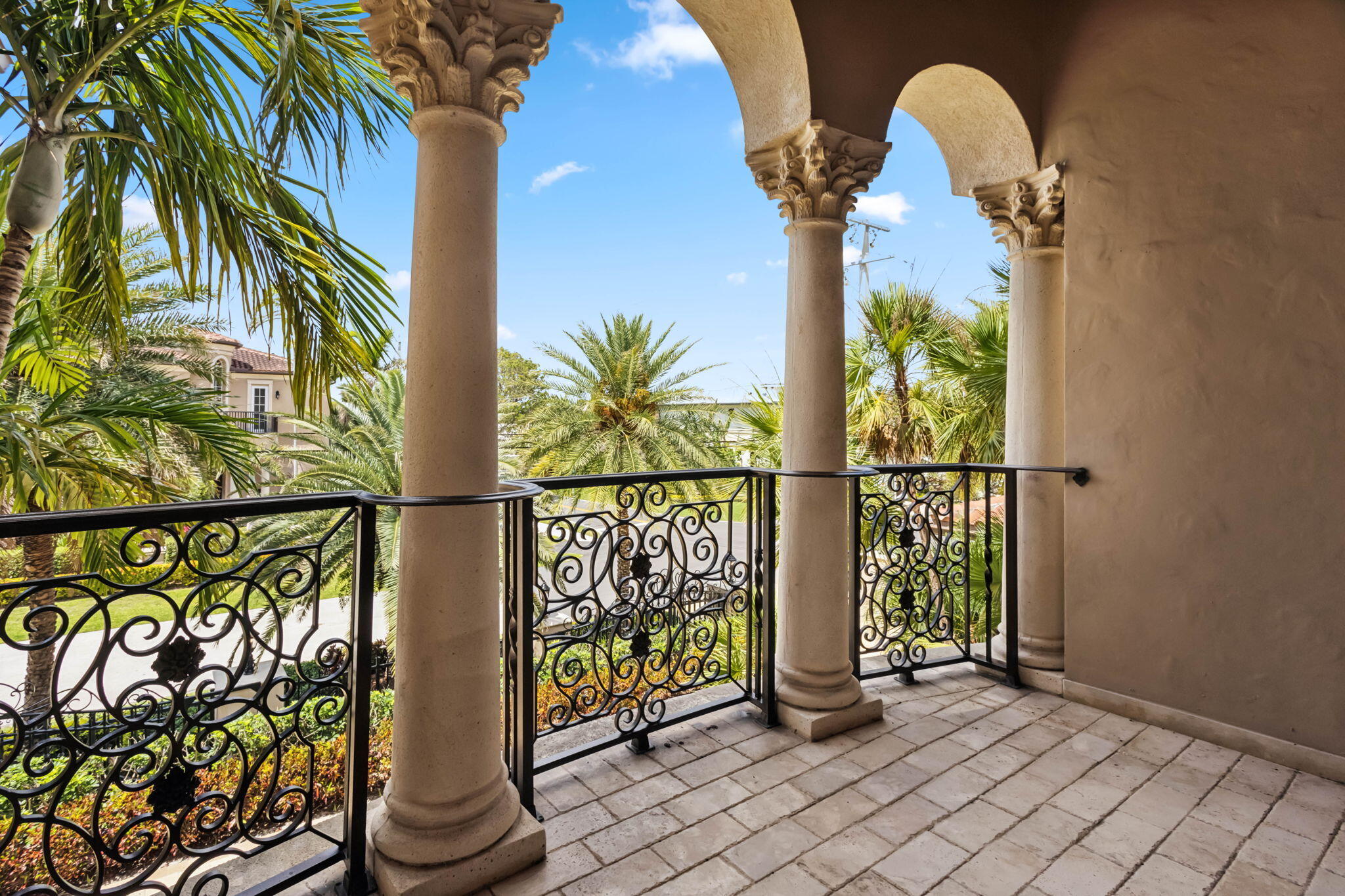 3870 NE 31st, Lighthouse Point FL 33064