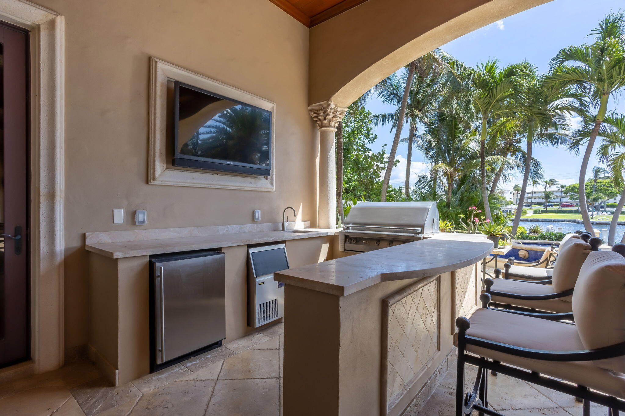 3870 NE 31st, Lighthouse Point FL 33064