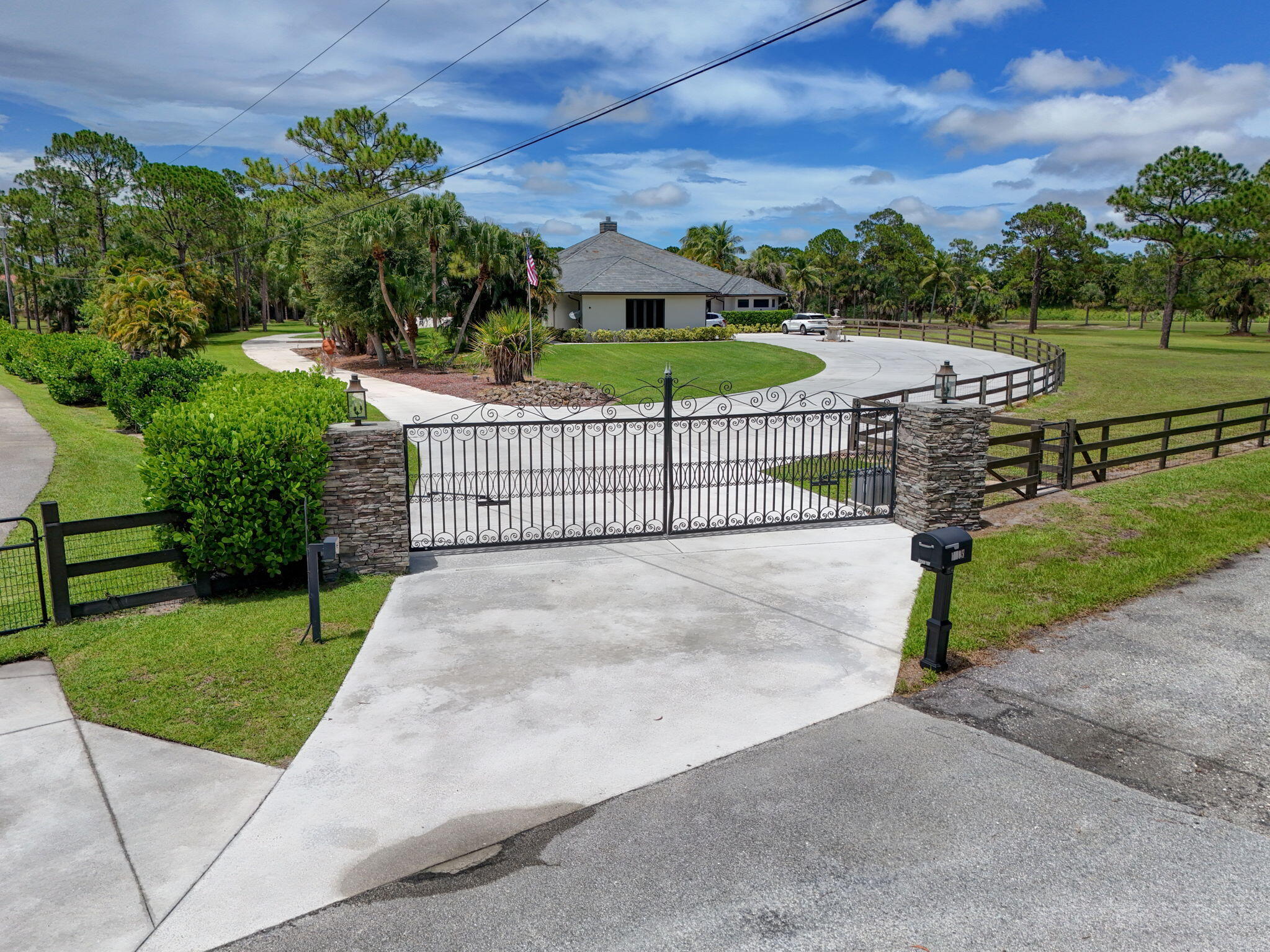 11085 86th, Palm Beach Gardens FL 33412