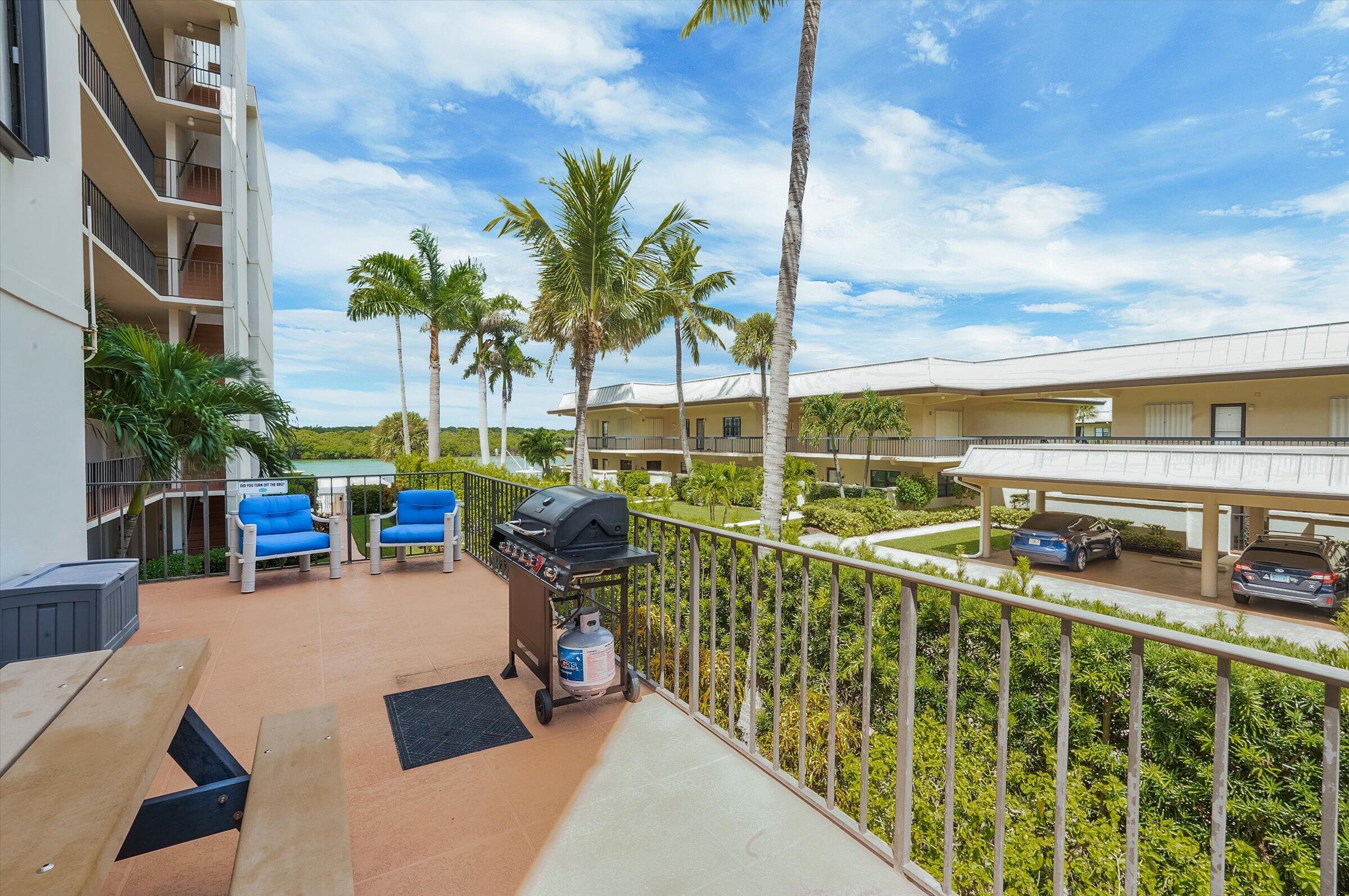 225 Beach #205, Tequesta FL 33469