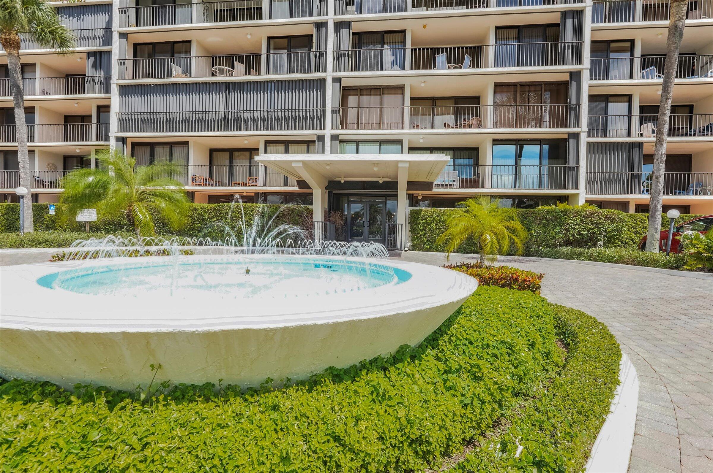 225 Beach #205, Tequesta FL 33469