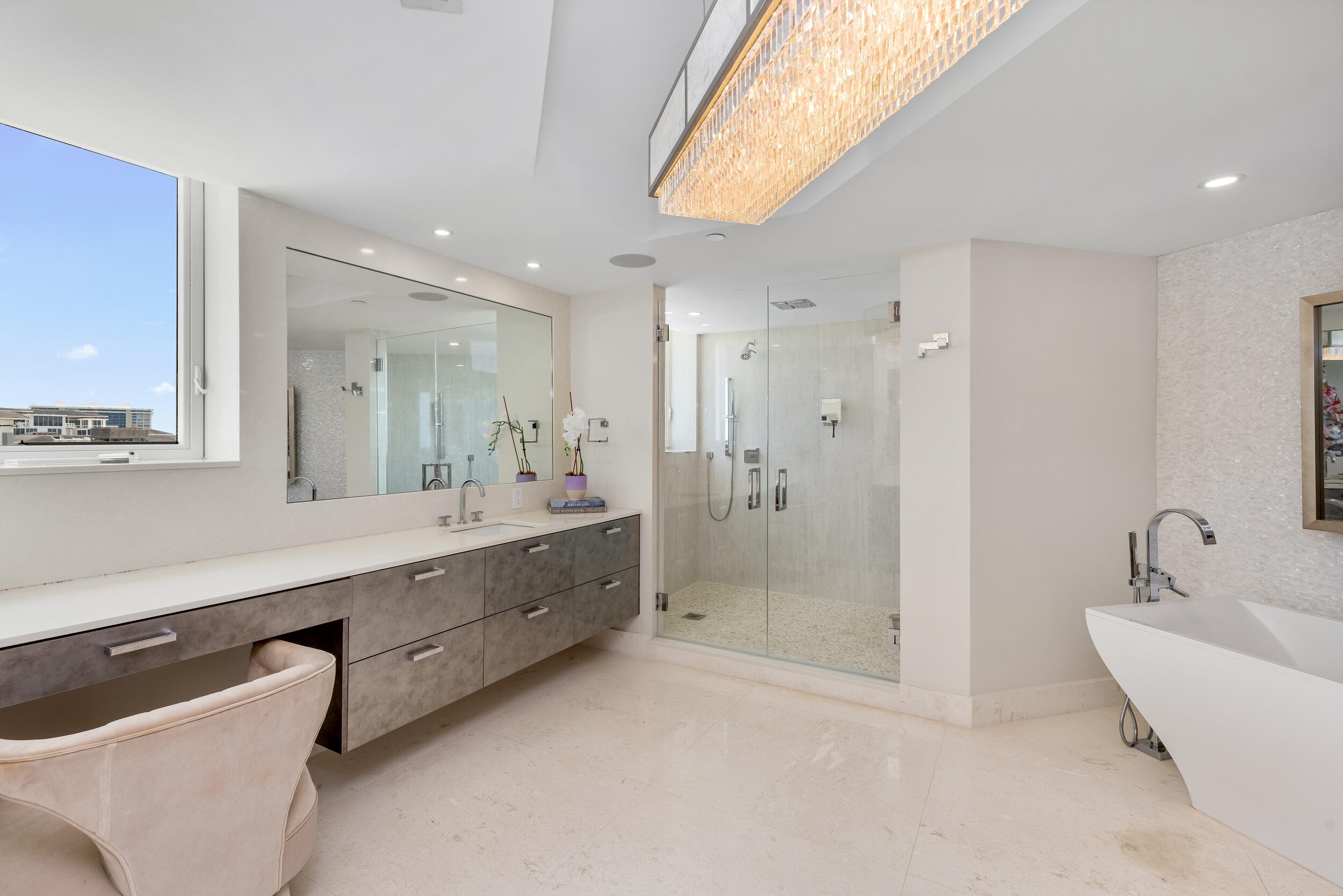 800 S Ocean #Ph6, Boca Raton FL 33432