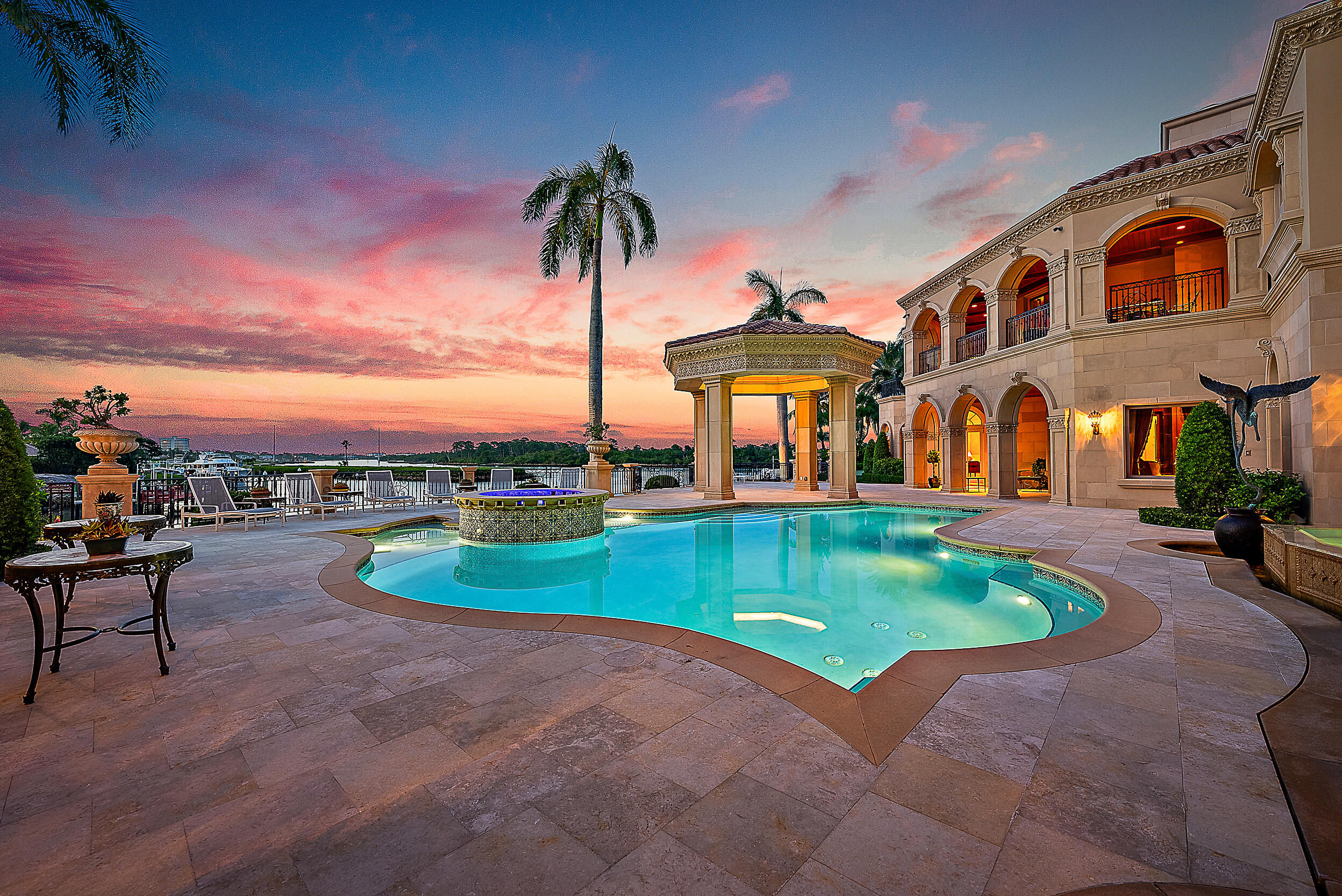 209 Commodore, Jupiter FL 33477