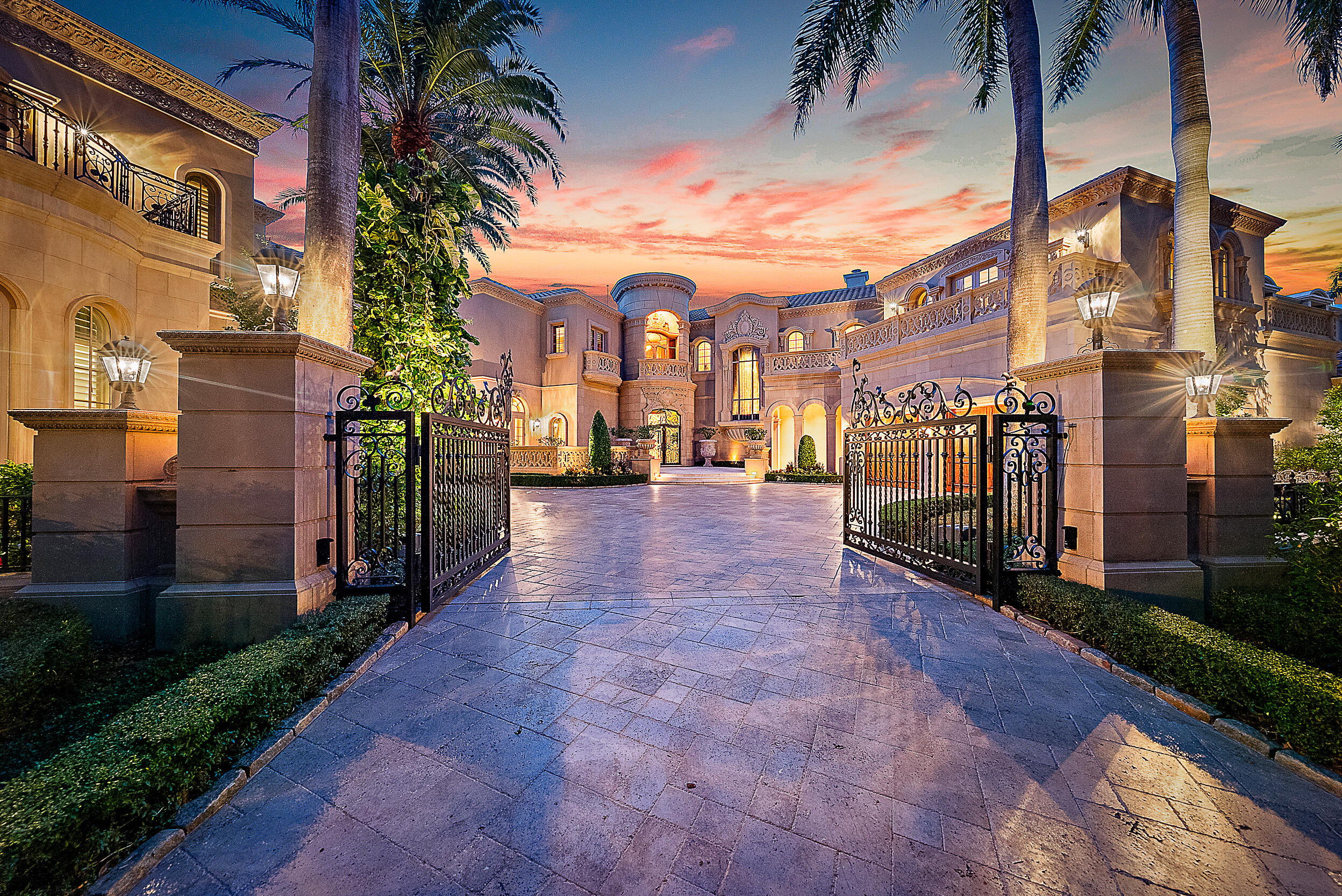 209 Commodore, Jupiter FL 33477