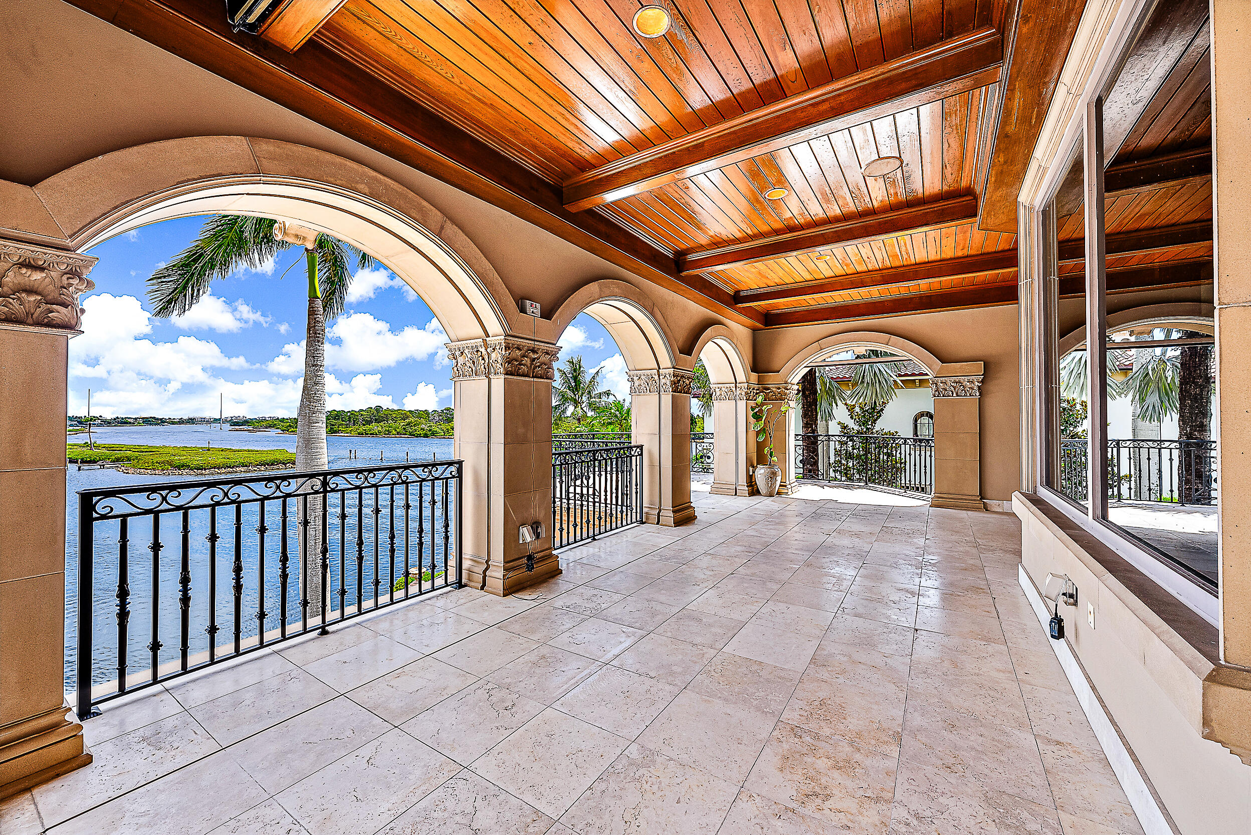 209 Commodore, Jupiter FL 33477