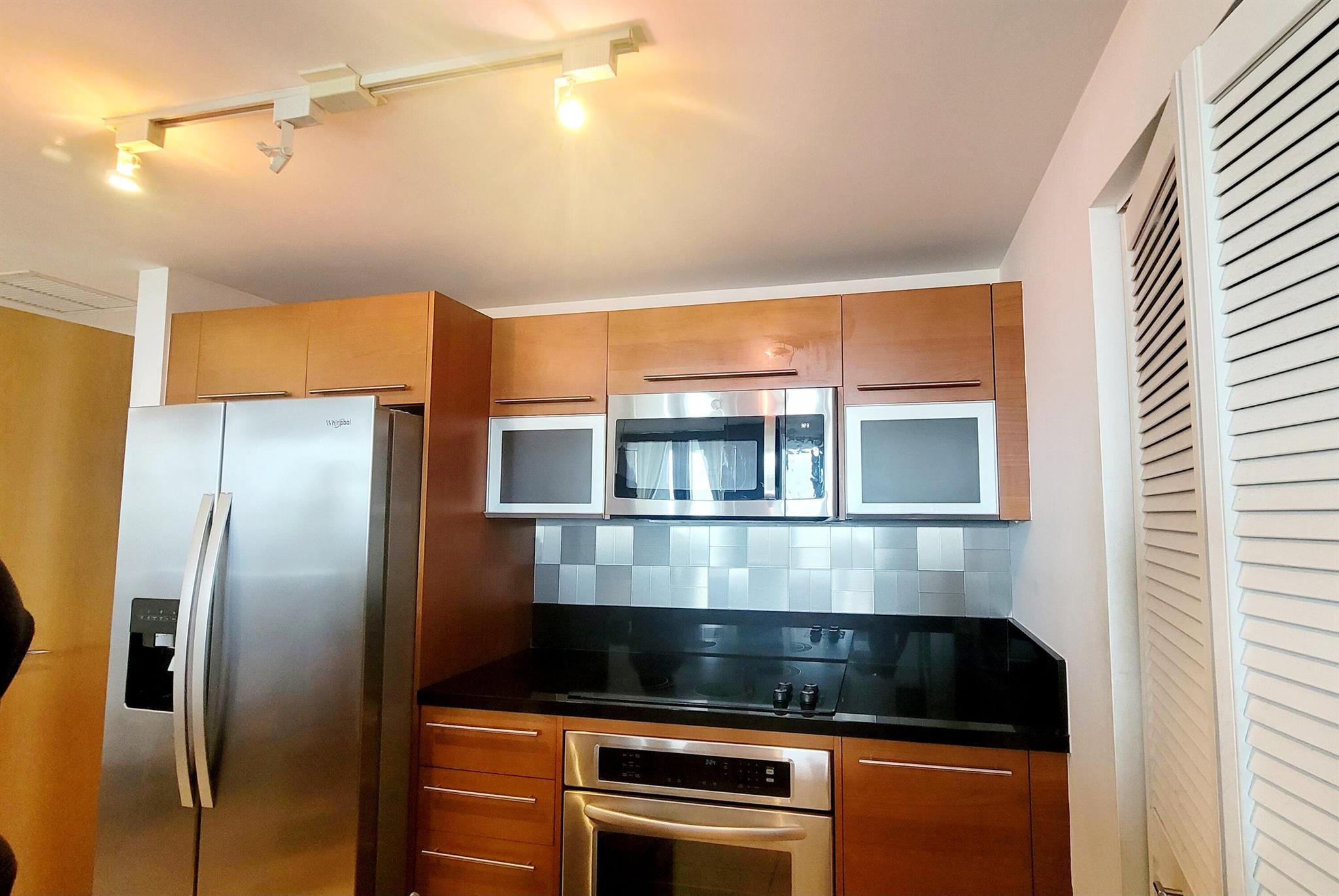 244 Biscayne Boulevard #401, Miami FL 33132