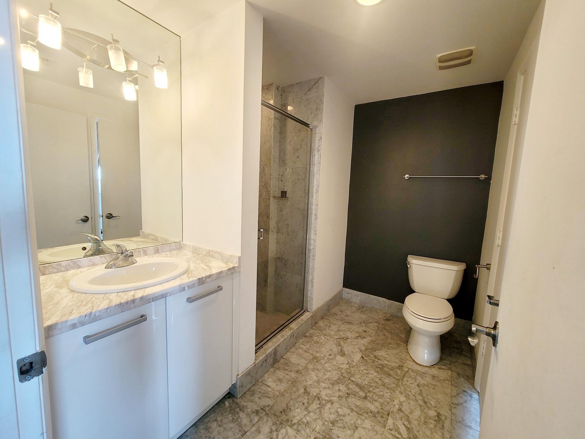 244 Biscayne Boulevard #401, Miami FL 33132