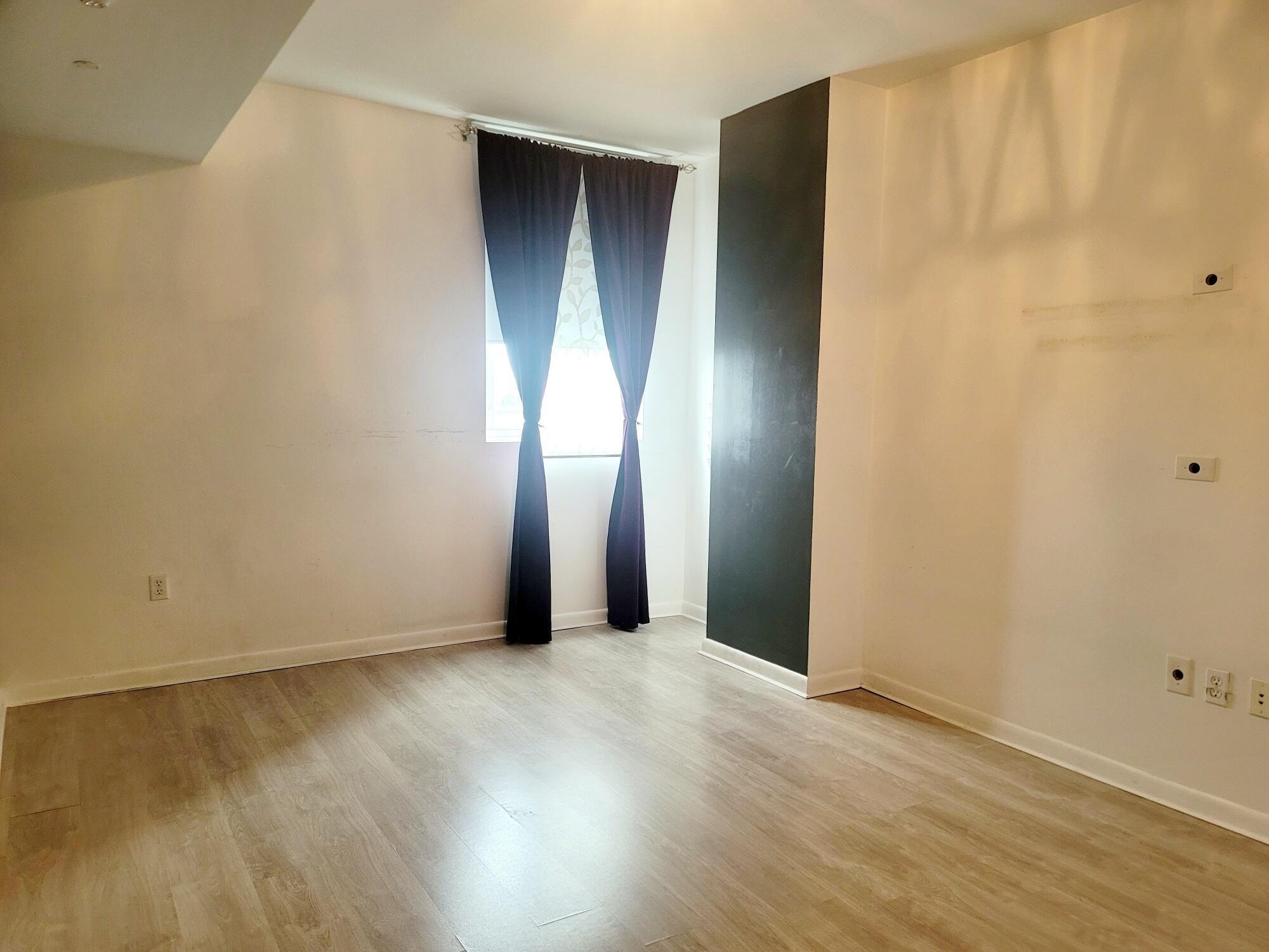 244 Biscayne Boulevard #401, Miami FL 33132
