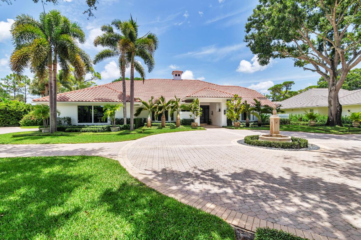 1504 Breakers West, West Palm Beach FL 33411