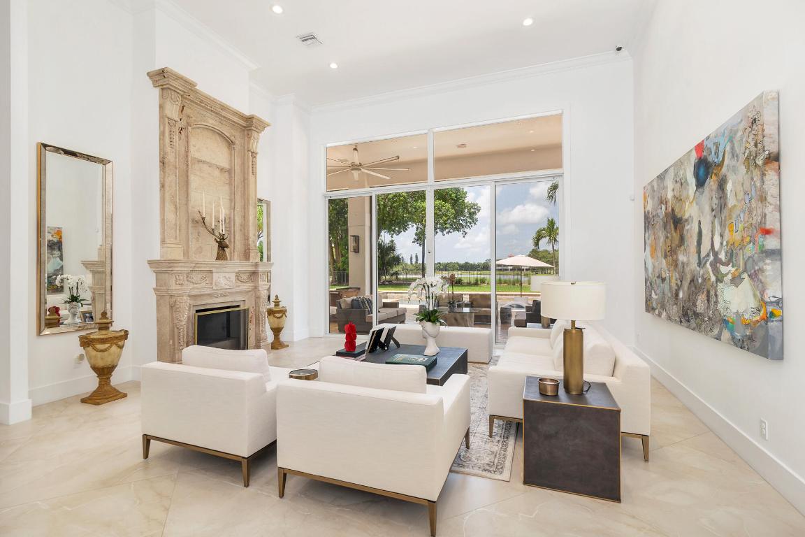 1504 Breakers West, West Palm Beach FL 33411