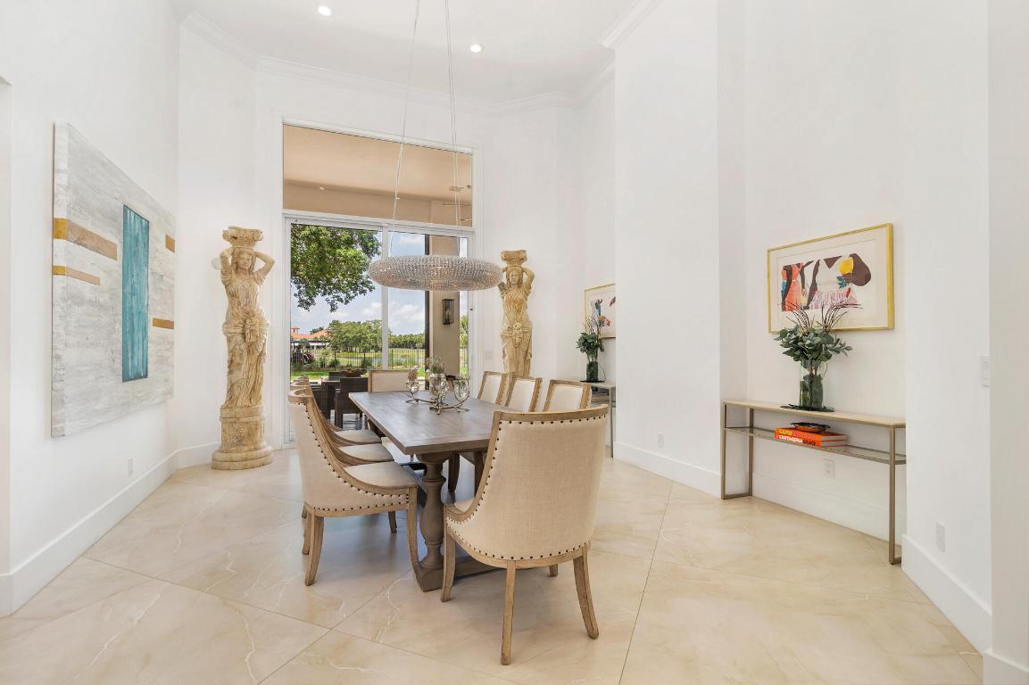 1504 Breakers West, West Palm Beach FL 33411