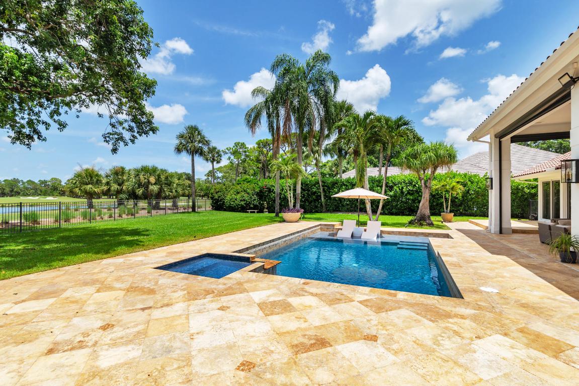1504 Breakers West, West Palm Beach FL 33411