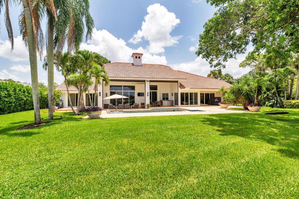 1504 Breakers West, West Palm Beach FL 33411