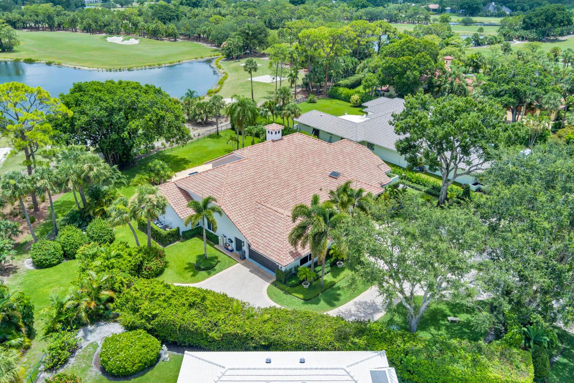 1504 Breakers West, West Palm Beach FL 33411