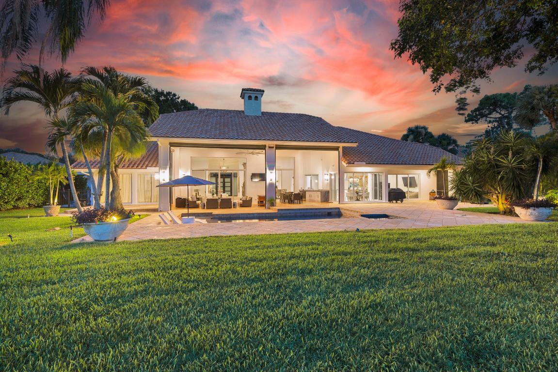 1504 Breakers West, West Palm Beach FL 33411