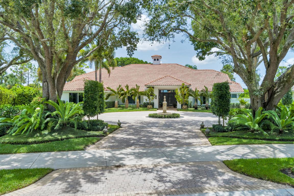 1504 Breakers West, West Palm Beach FL 33411
