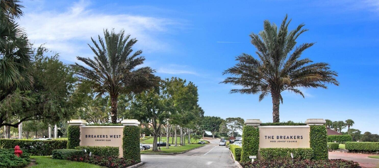 1504 Breakers West, West Palm Beach FL 33411