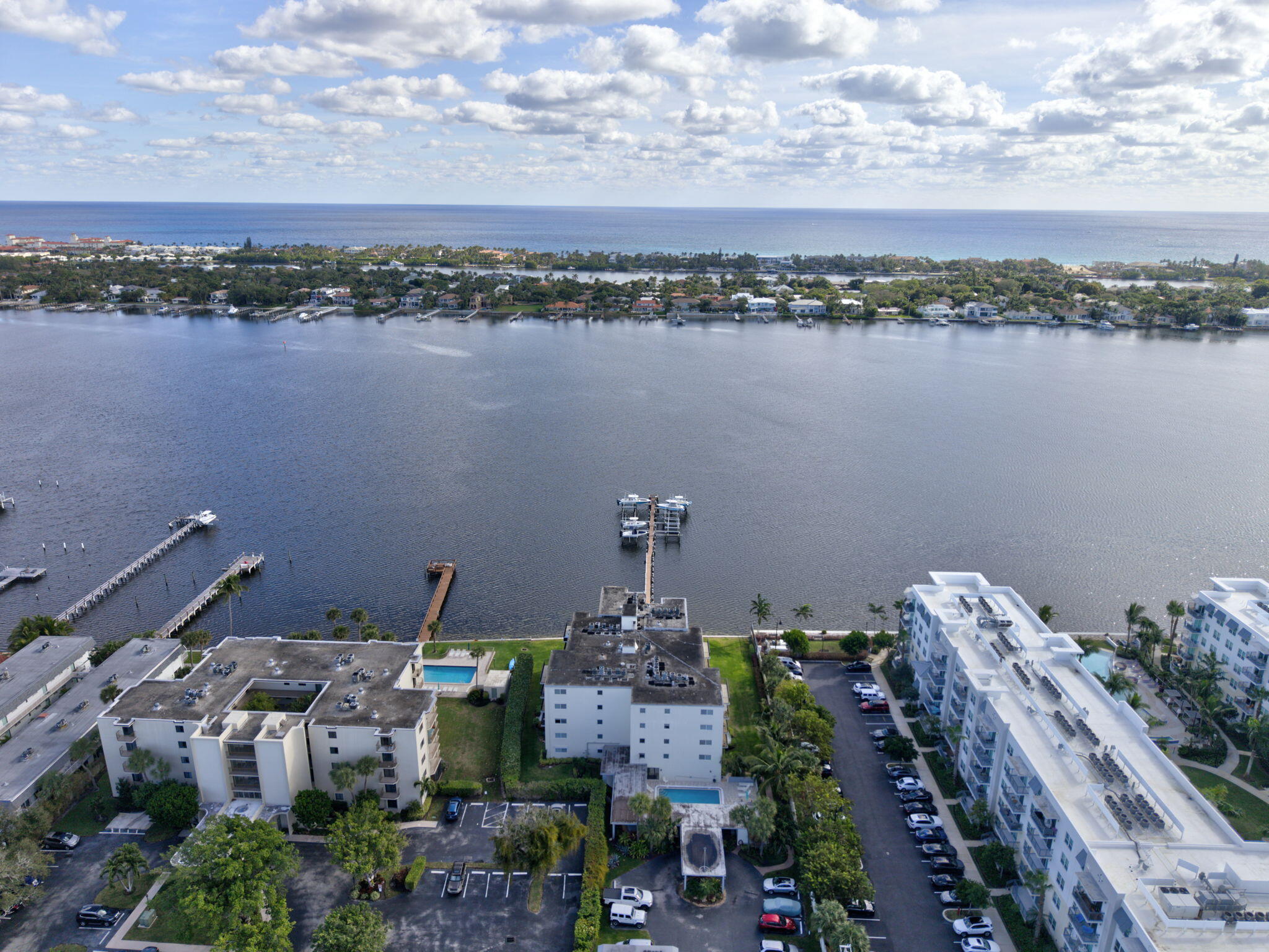 1206 S Lake #504, Lantana FL 33462