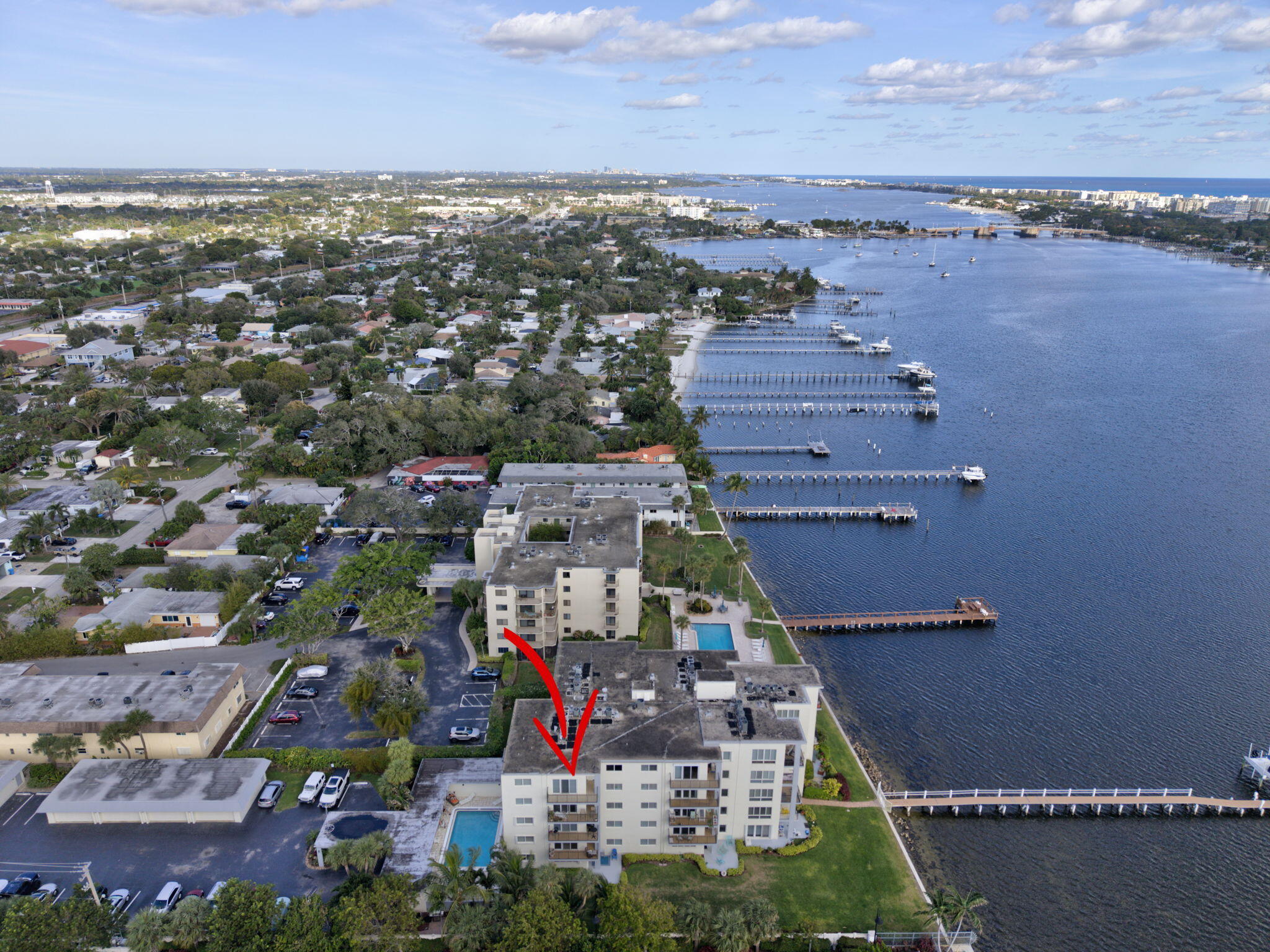 1206 S Lake #504, Lantana FL 33462