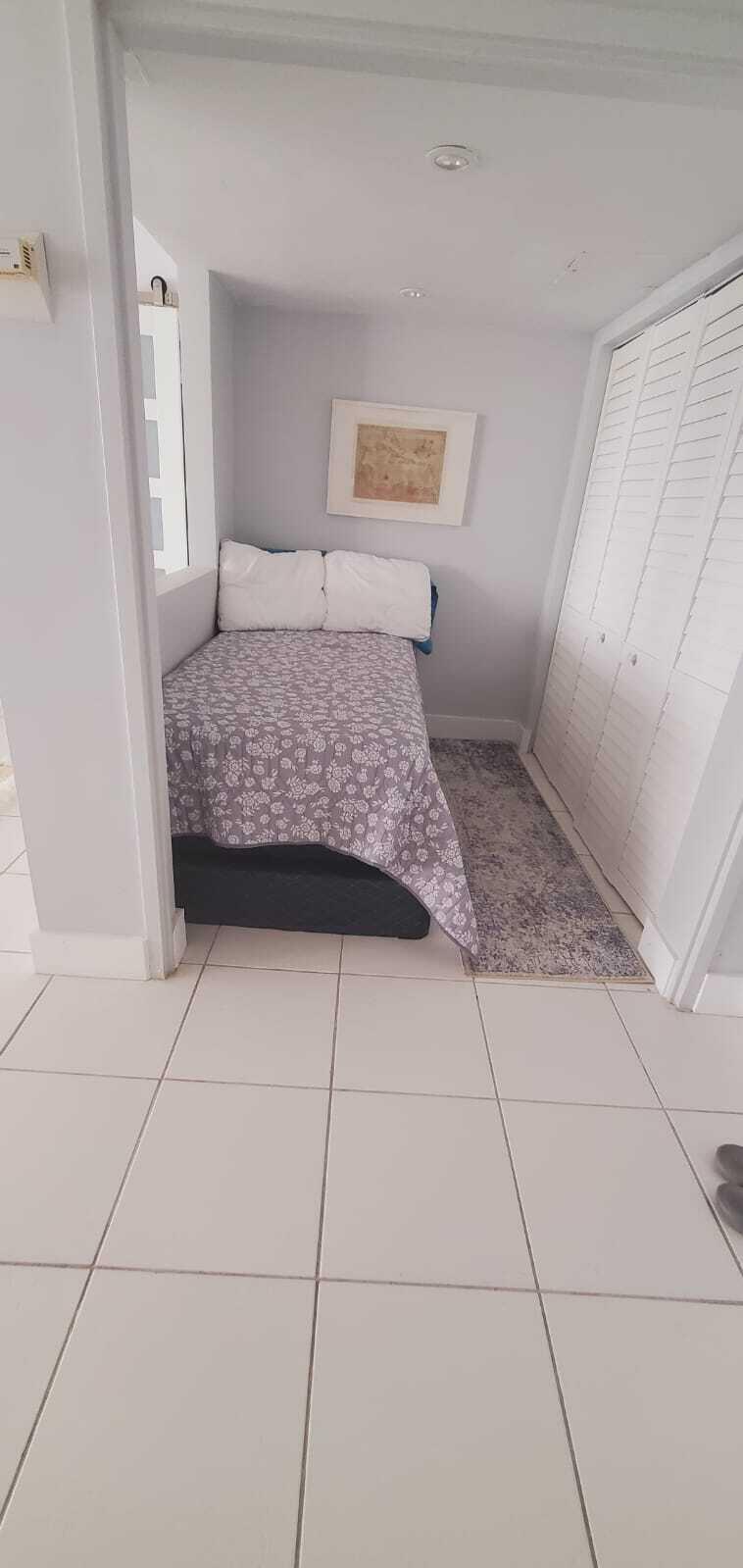 900 Bay #706, Miami Beach FL 33141