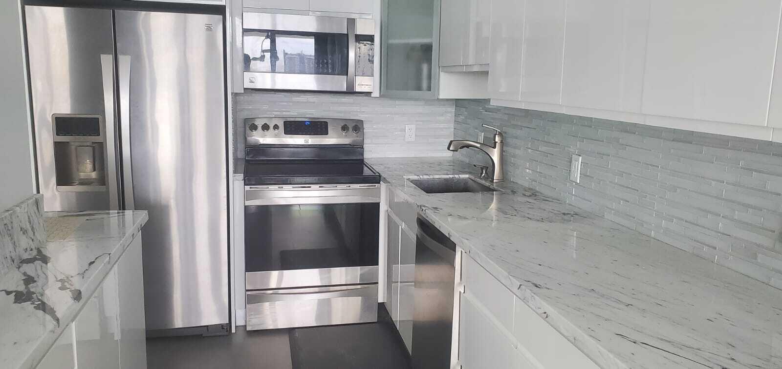900 Bay #706, Miami Beach FL 33141