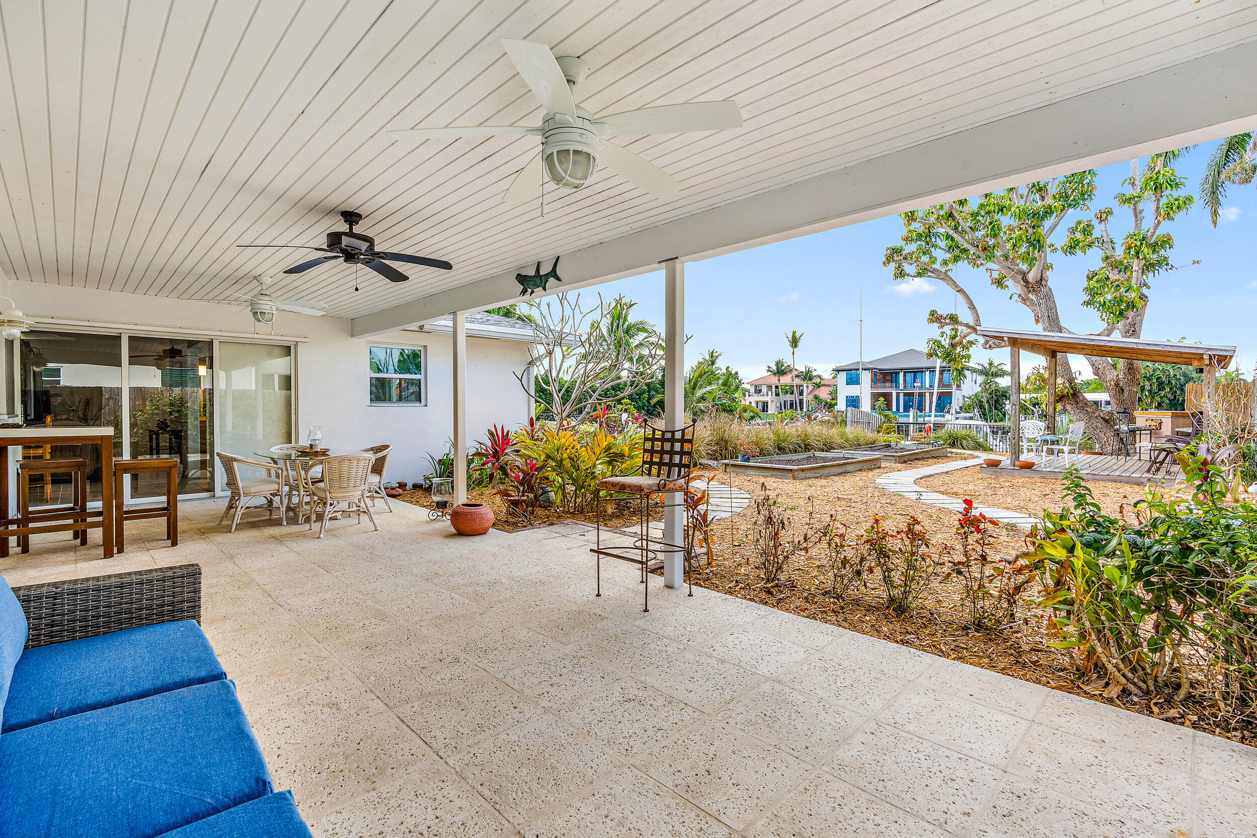 733 Waterway, North Palm Beach FL 33408