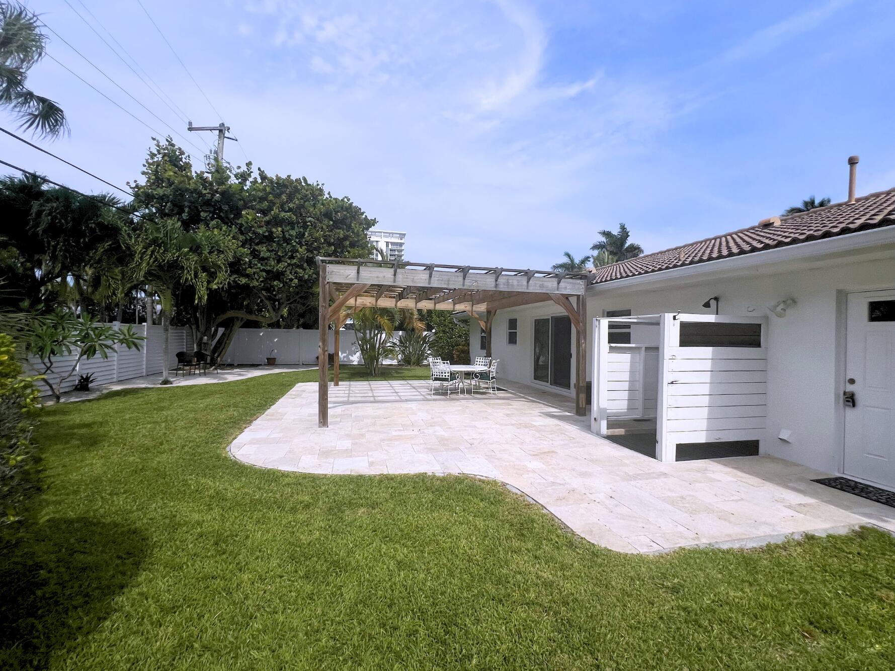 1260 Manor, Riviera Beach FL 33404