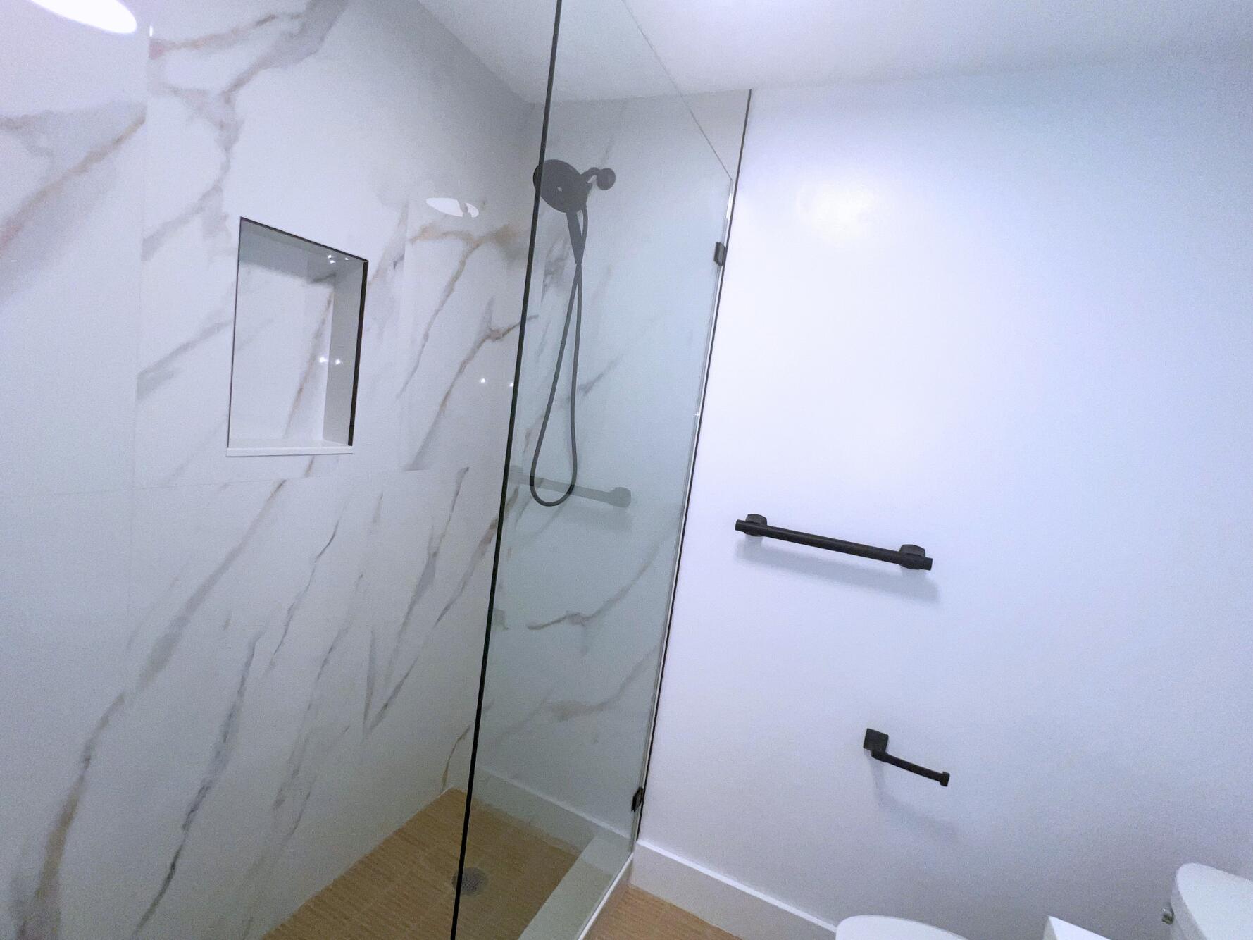 1260 Manor, Riviera Beach FL 33404