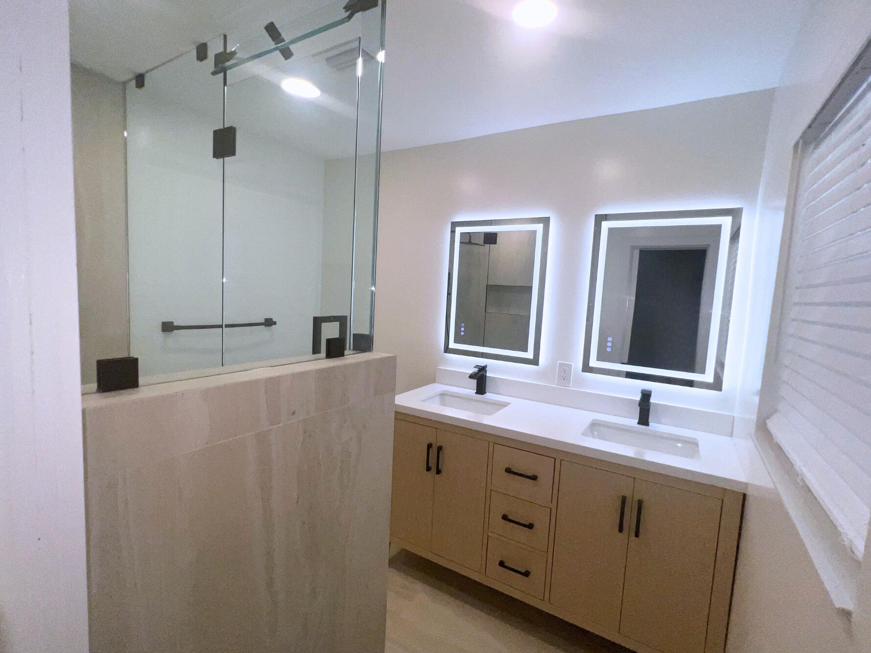 1260 Manor, Riviera Beach FL 33404