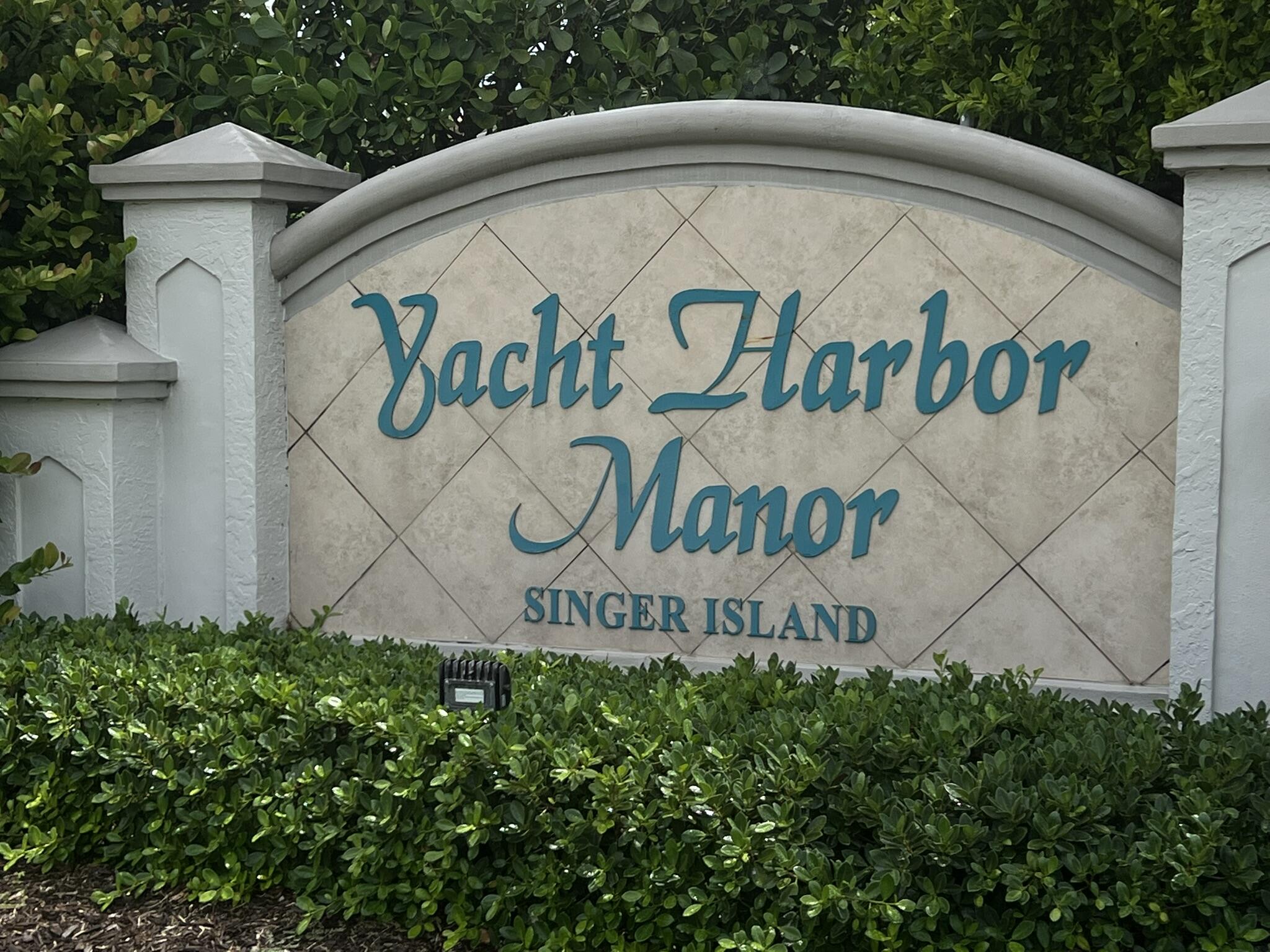 1260 Manor, Riviera Beach FL 33404