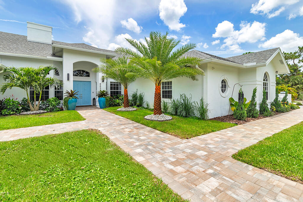 8852 154, Palm Beach Gardens FL 33418