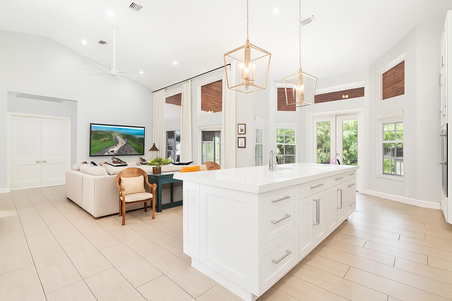 8852 154, Palm Beach Gardens FL 33418