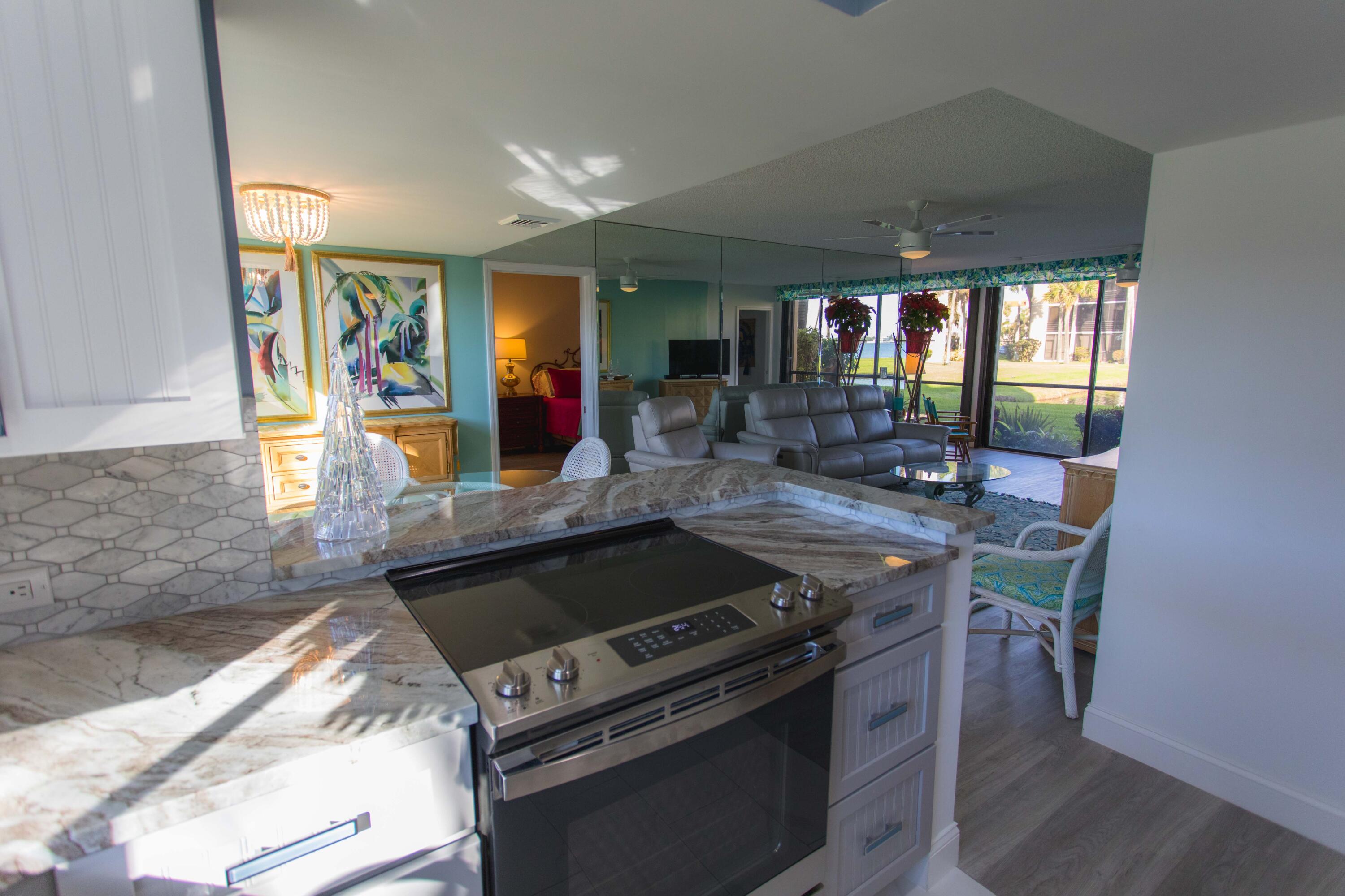 3382 NE Causeway #101, Jensen Beach FL 34957